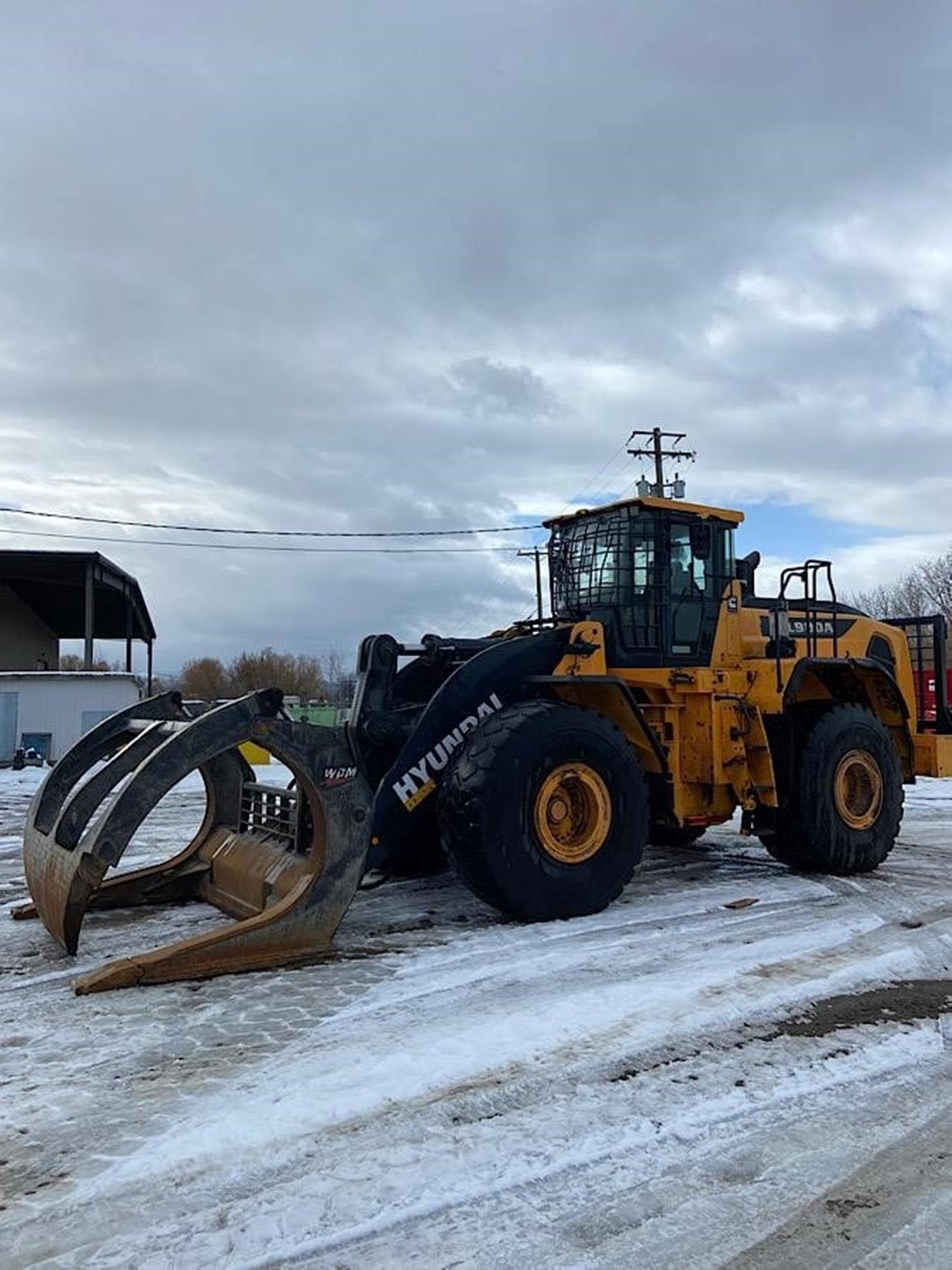 HYUNDAI HL980A xJjuVJn.jpeg