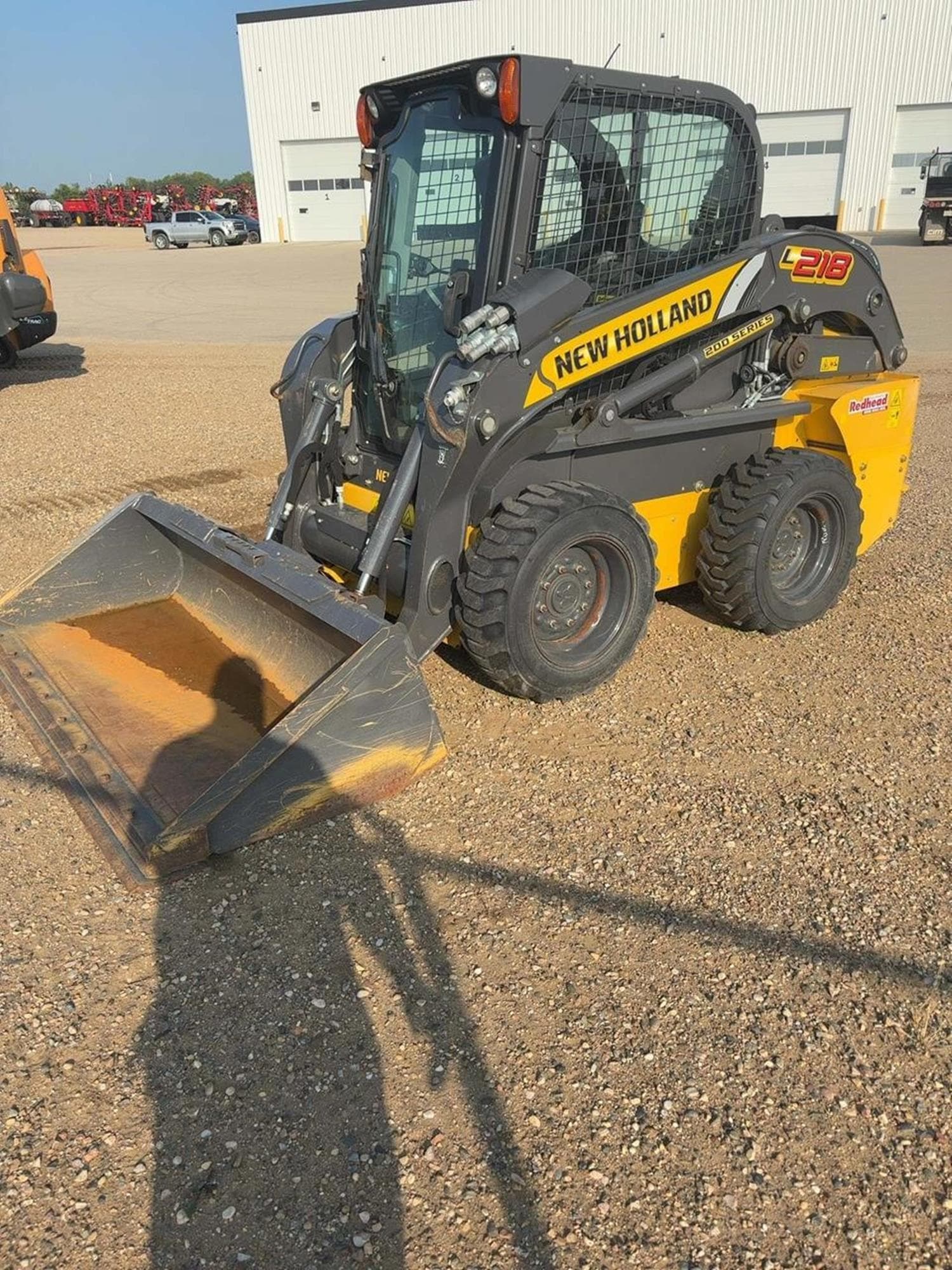 NEW HOLLAND L218 %2b8QN7.jpeg