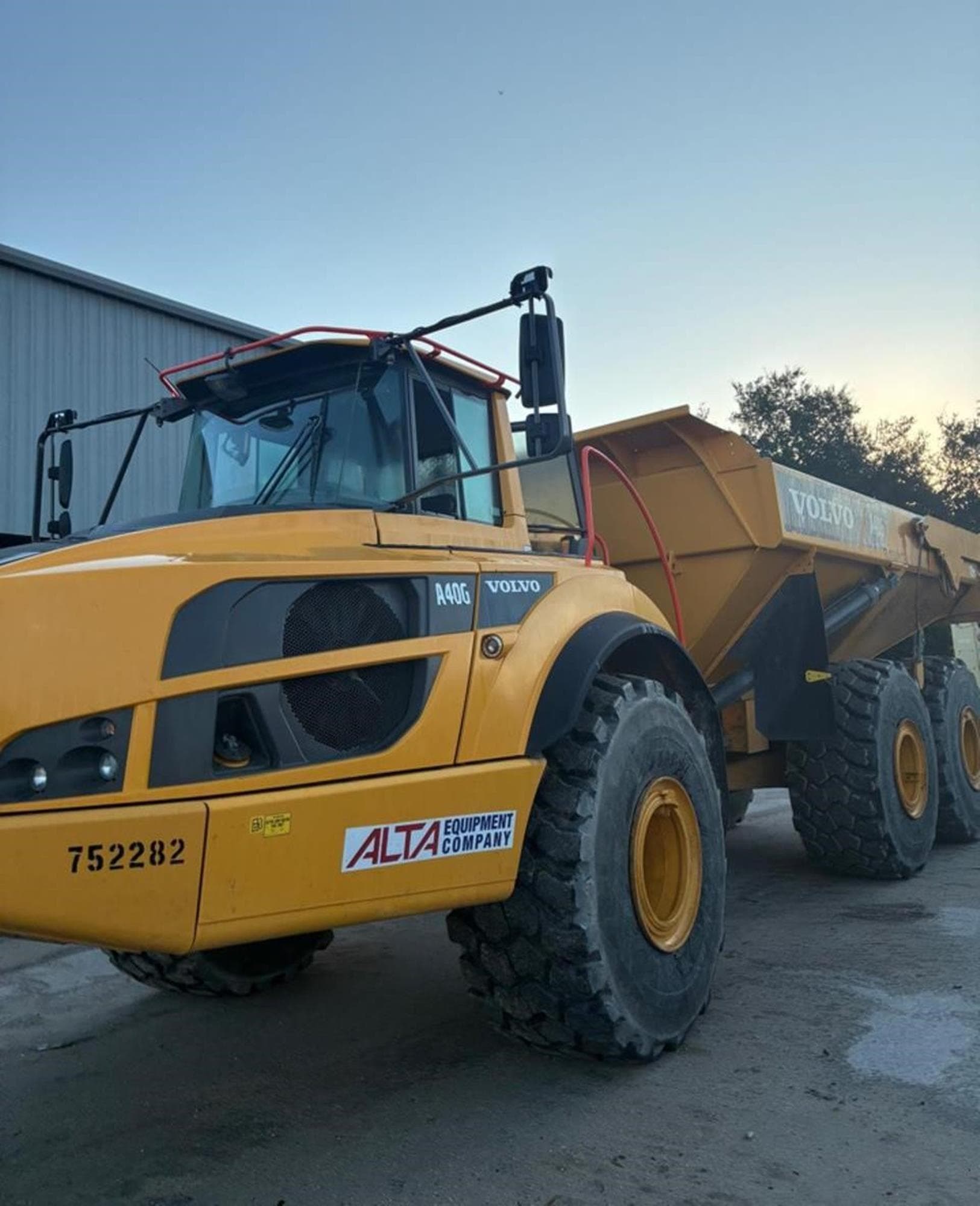 VOLVO A40G 7uXYgGD.jpeg