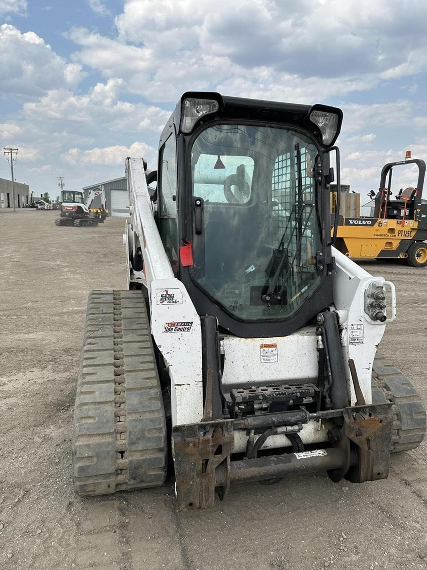 BOBCAT T770 rPMqlxf.jpeg