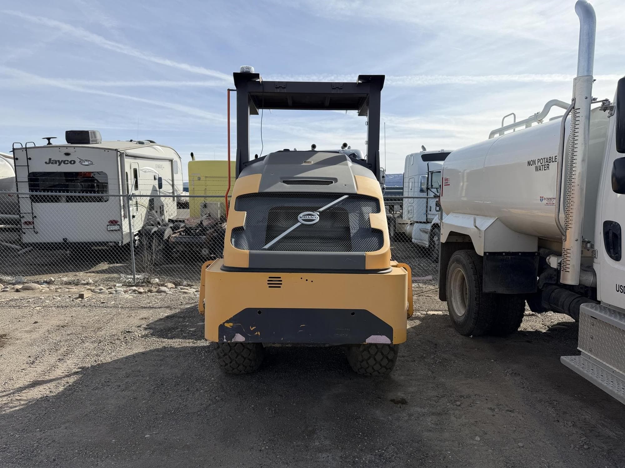 VOLVO SD75B lAL4E0A.jpeg