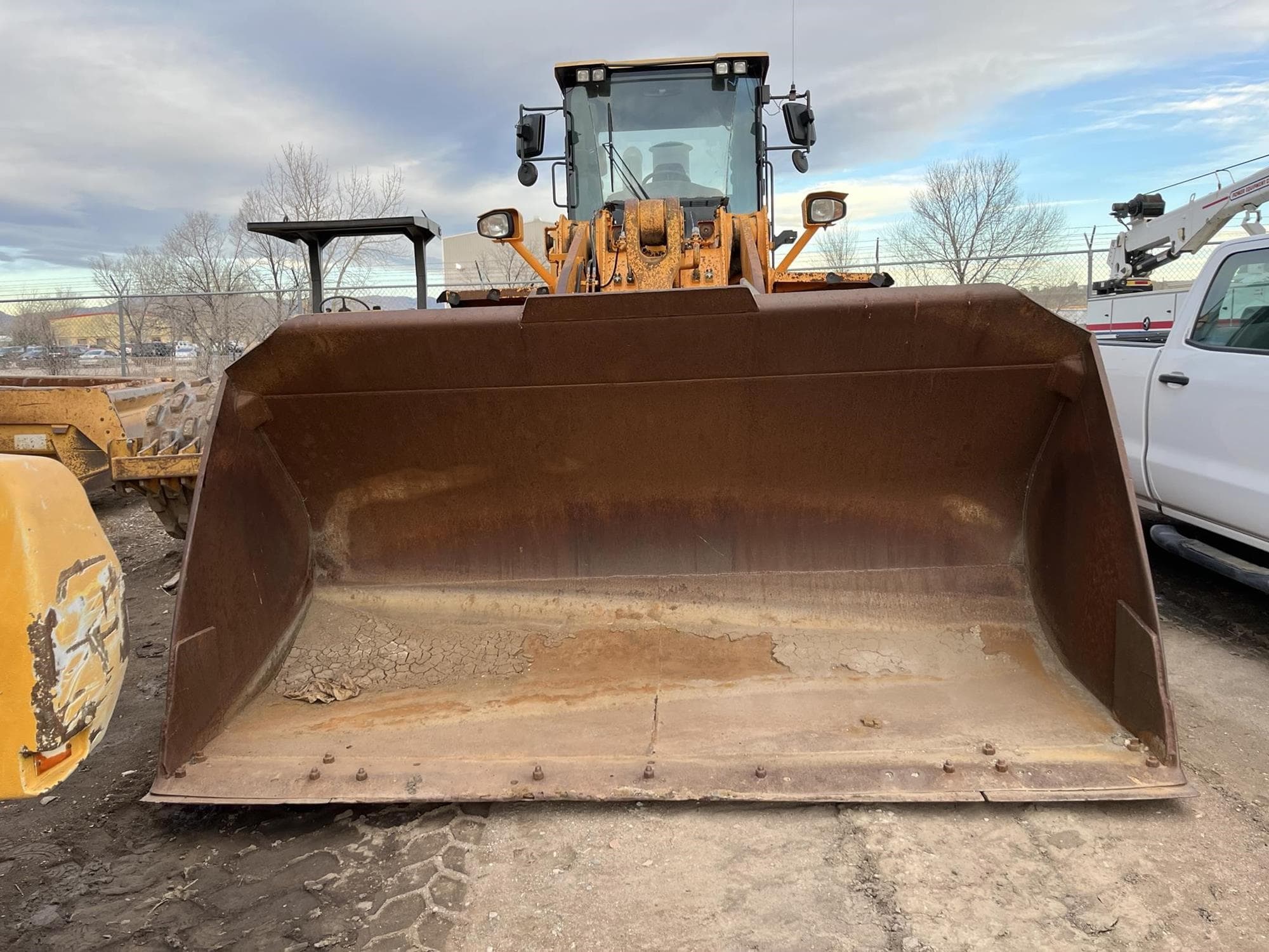 HYUNDAI HL975 9VAnINR.jpeg