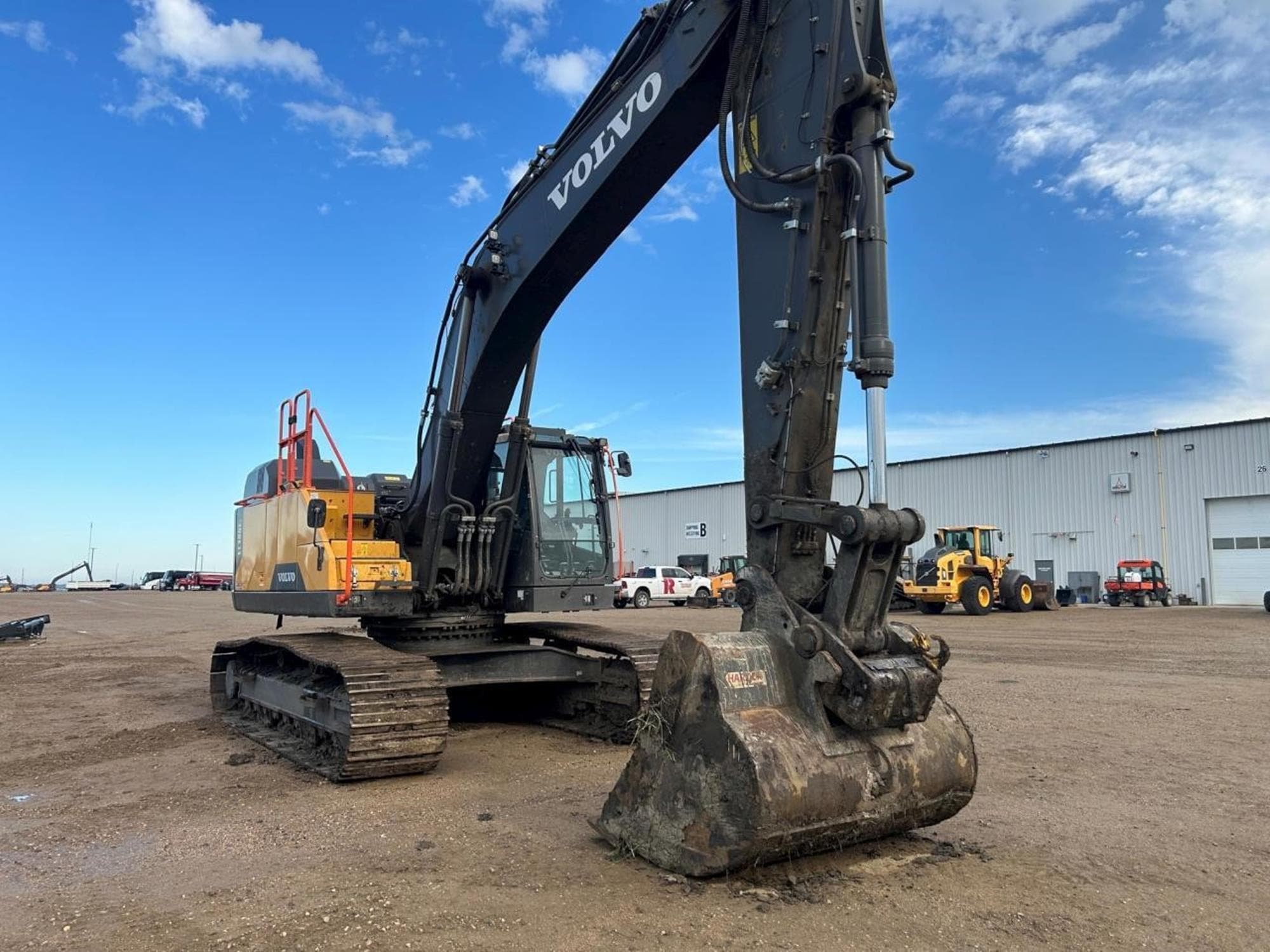 VOLVO EC380EL YjhmXKr.jpeg