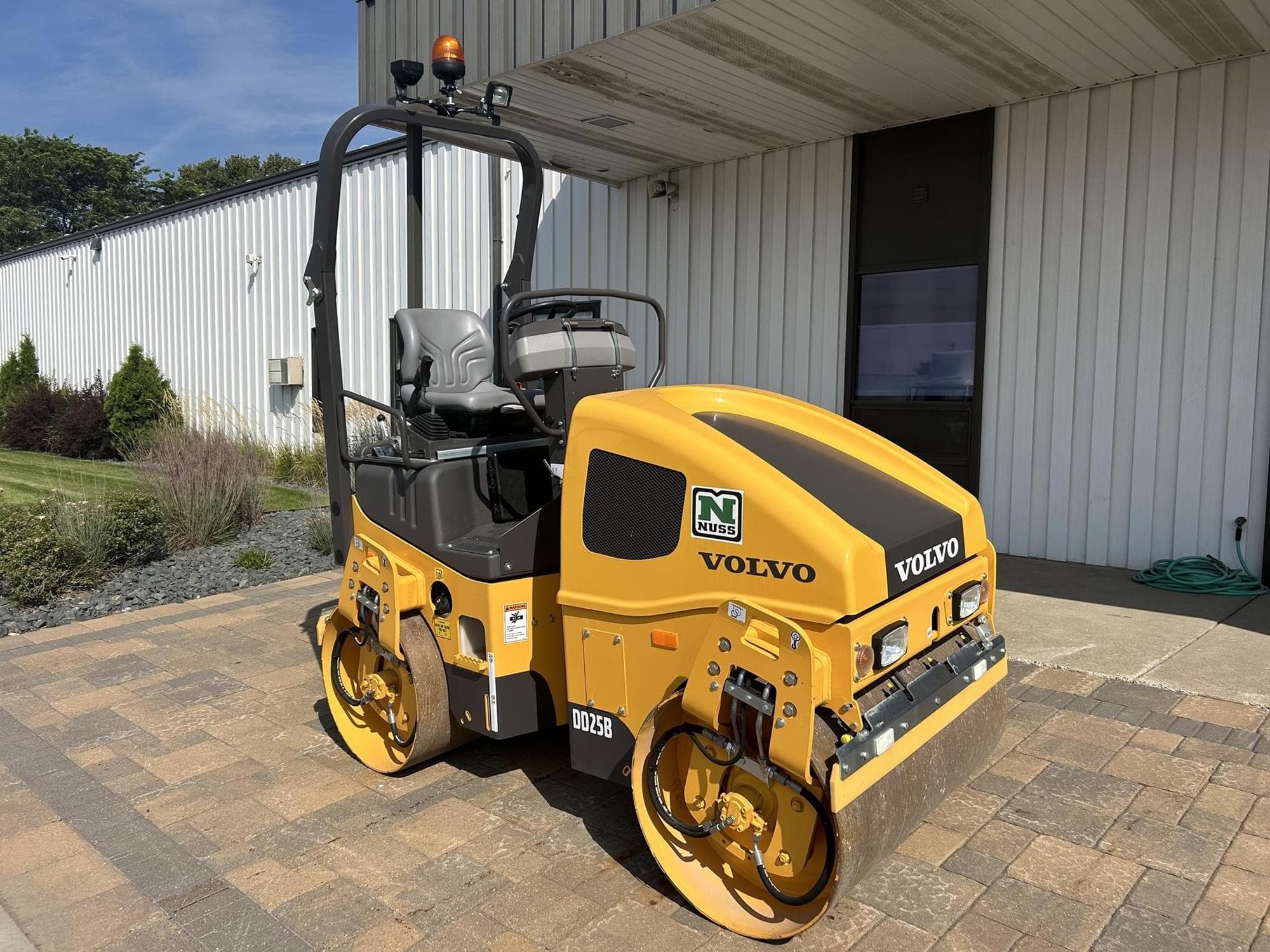 VOLVO DD25B vOFdX34.jpeg