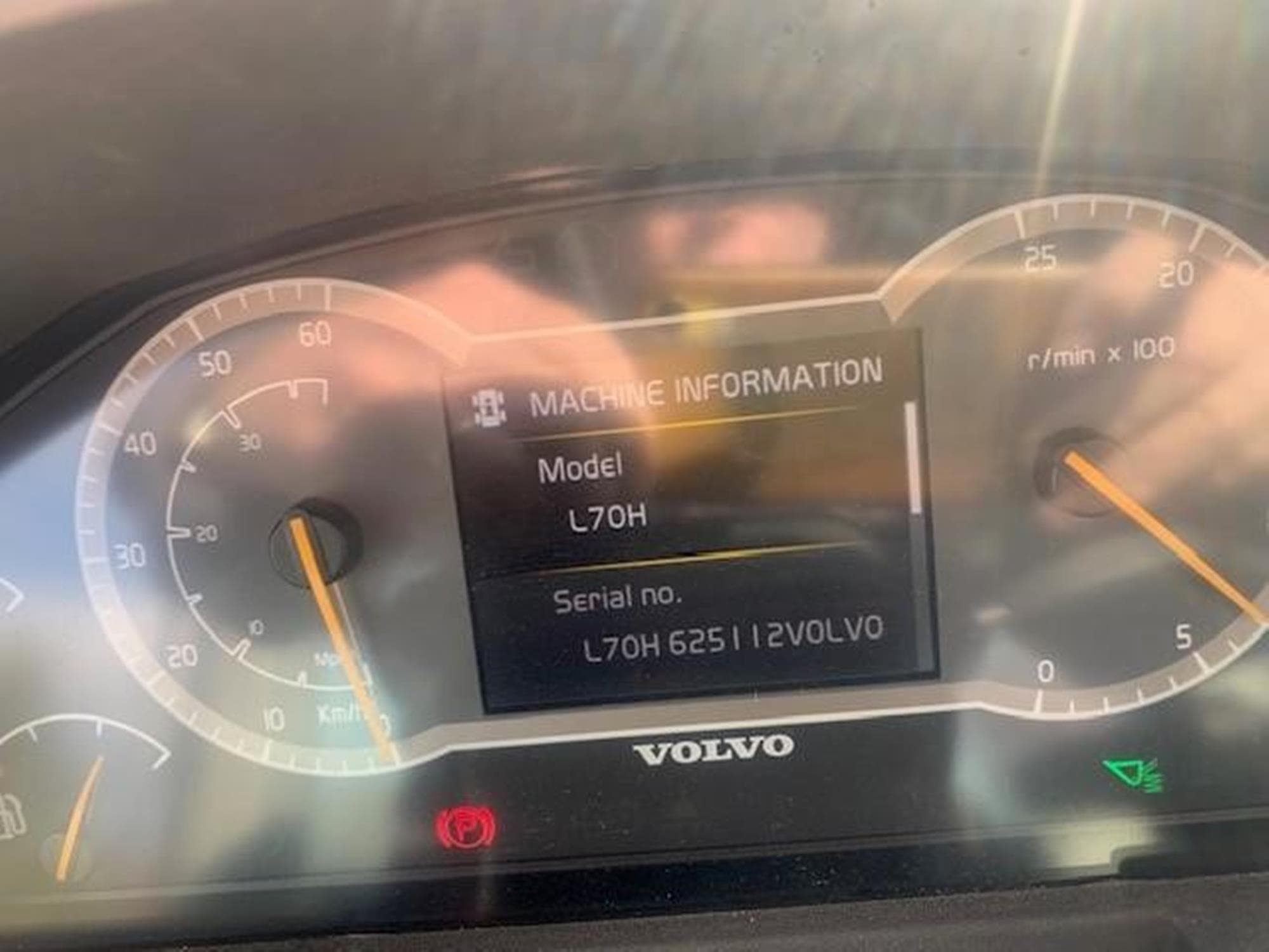 VOLVO L70H v77%2bT.jpeg