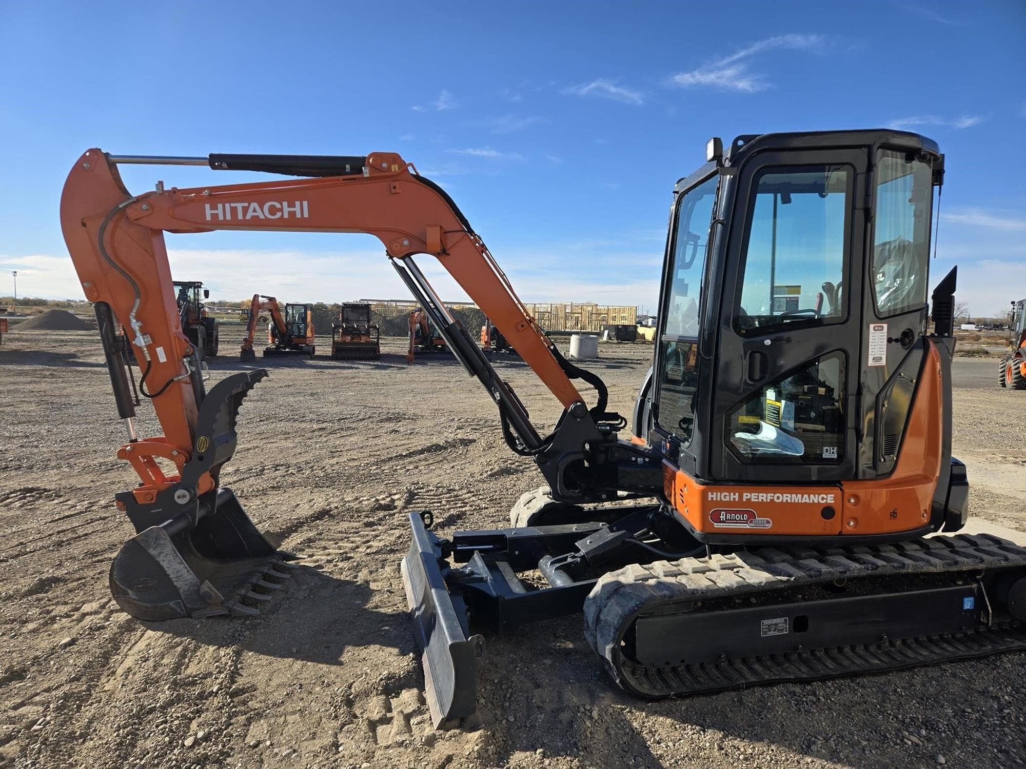 HITACHI ZX50U-5N TdVOFC6.jpeg