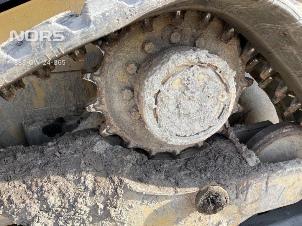 CATERPILLAR 279D 2f4iQ4Z.jpeg