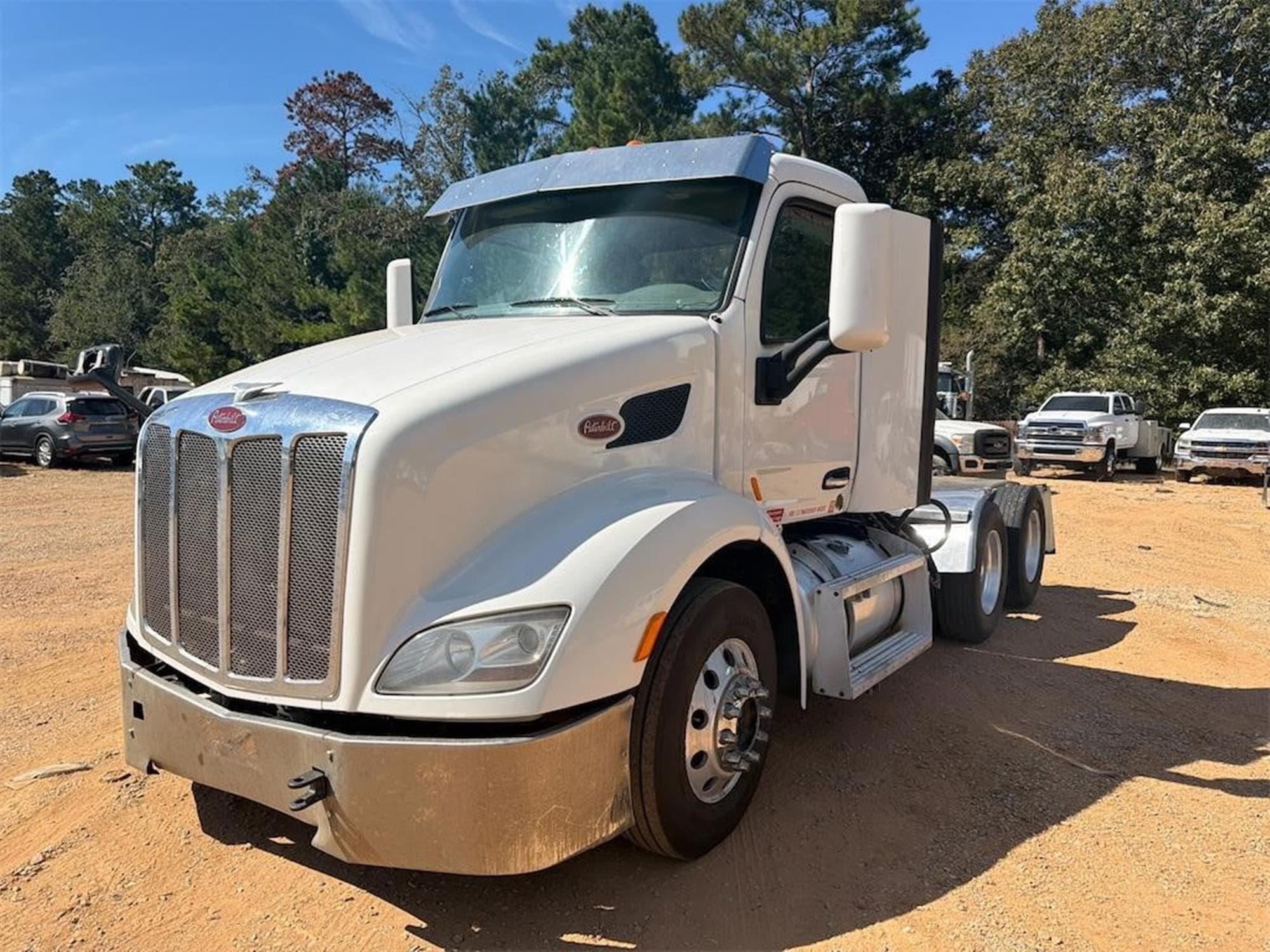 PETERBILT 579 jHHvDQM.jpeg