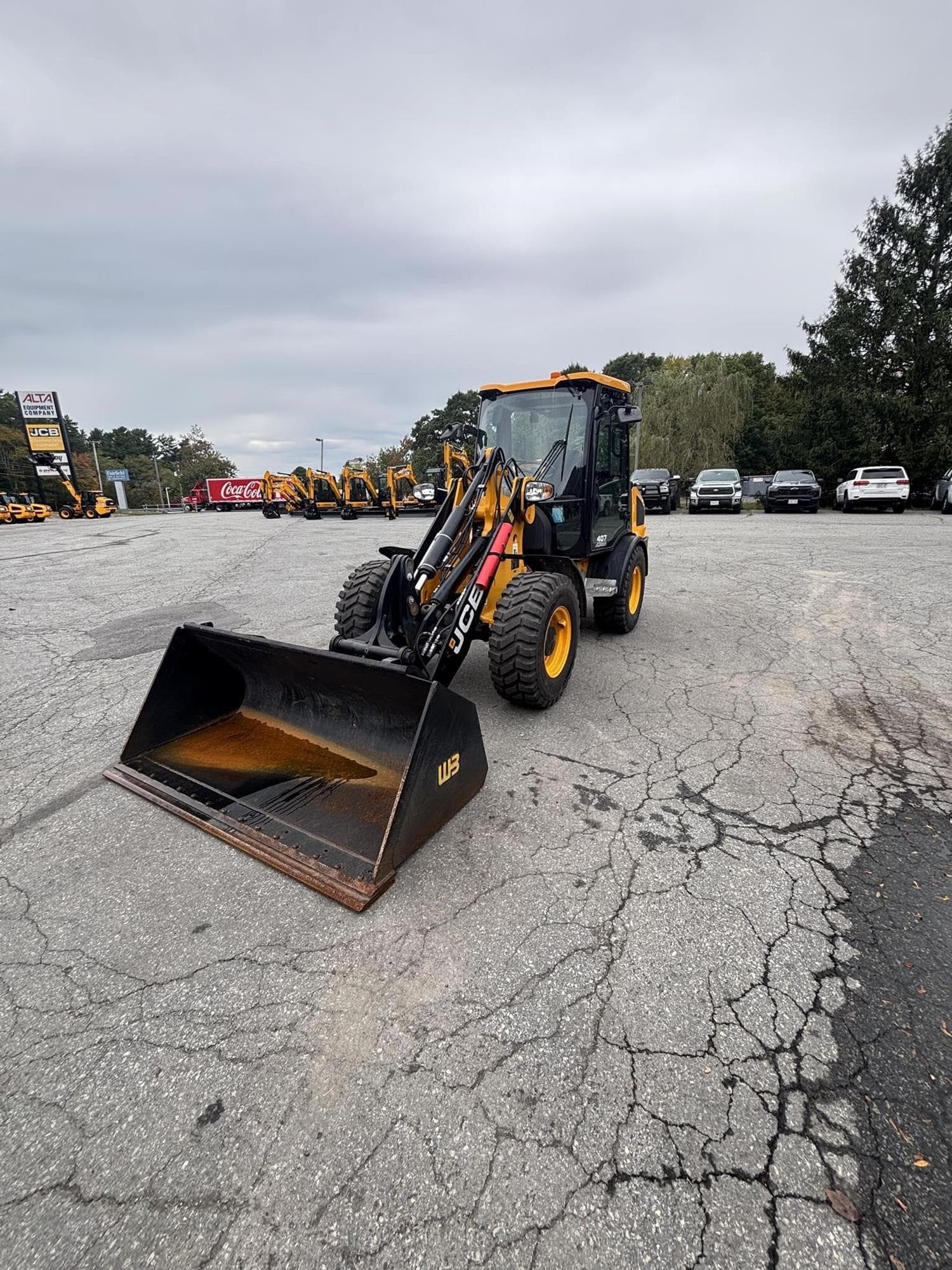 JCB 407 bo7H2dg.jpeg