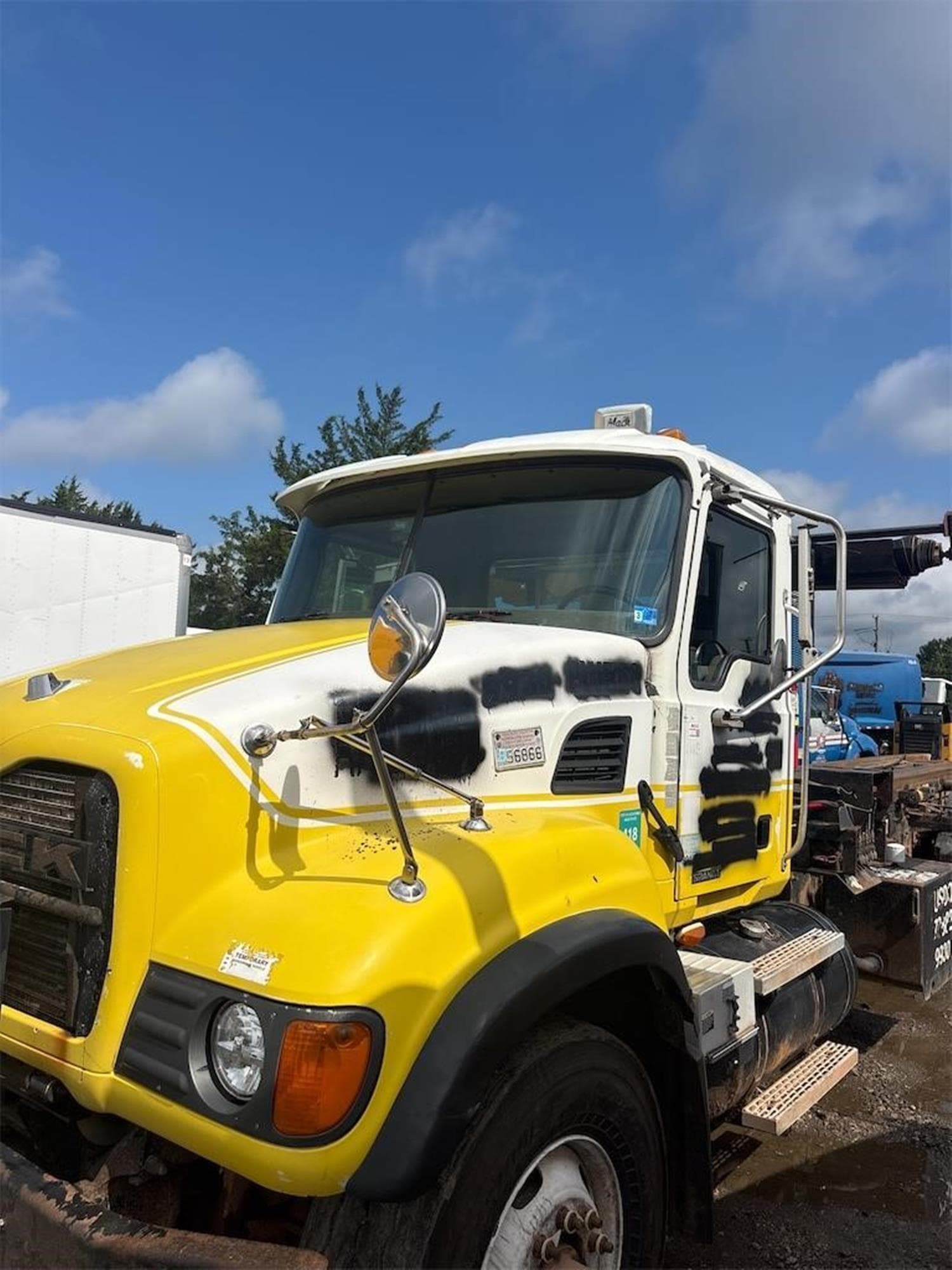 MACK GRANITE CV713 x2oVpu1.jpeg