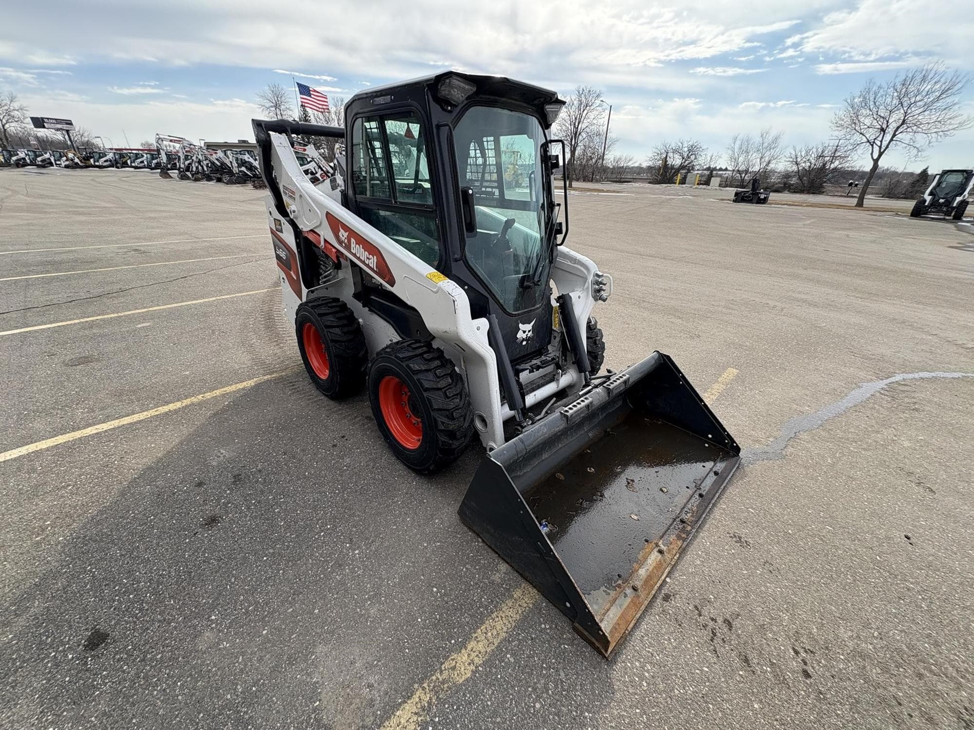 BOBCAT S66 Up%2f1T.jpeg
