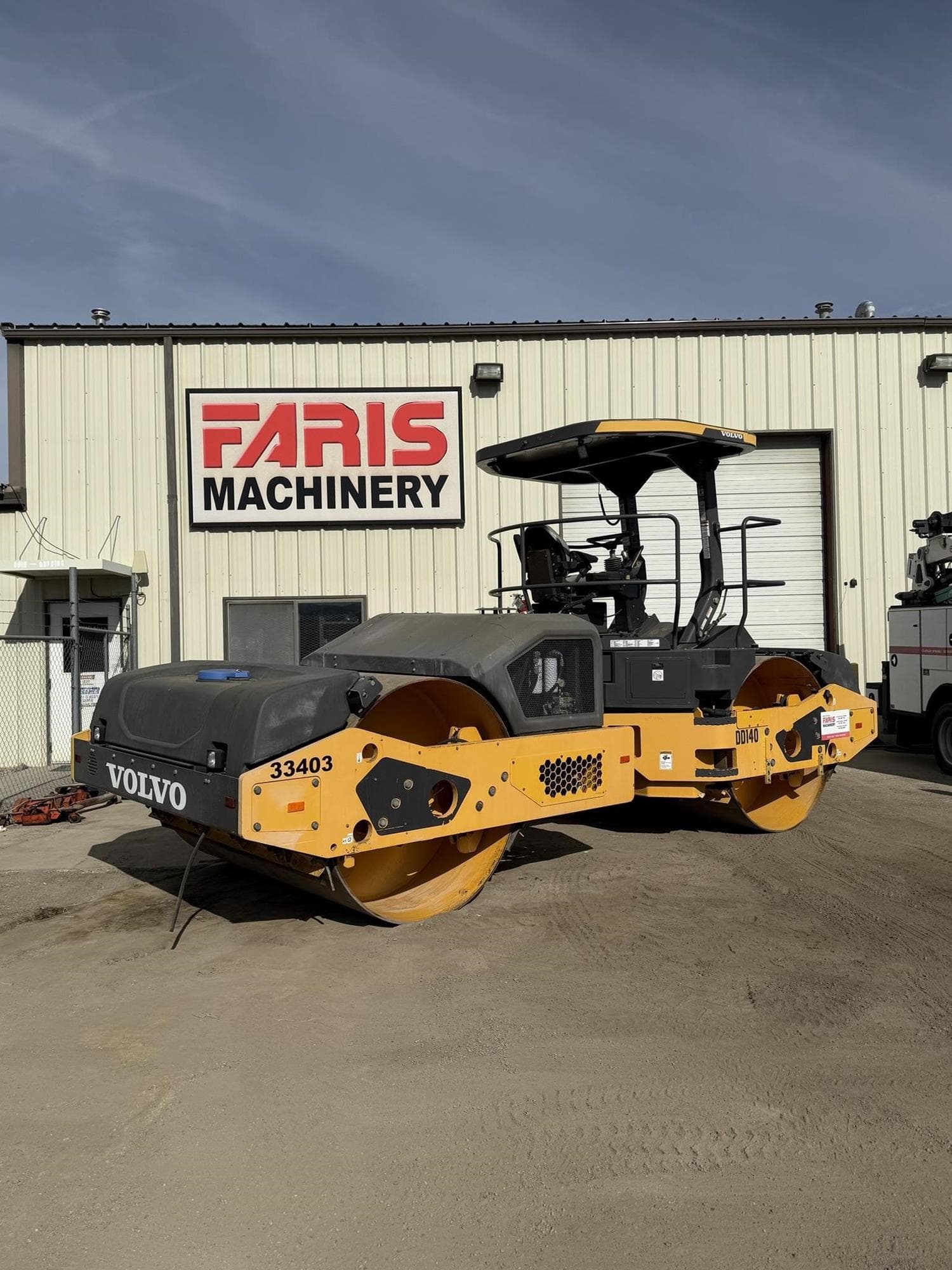 VOLVO DD140C 2fQzhtL.jpeg
