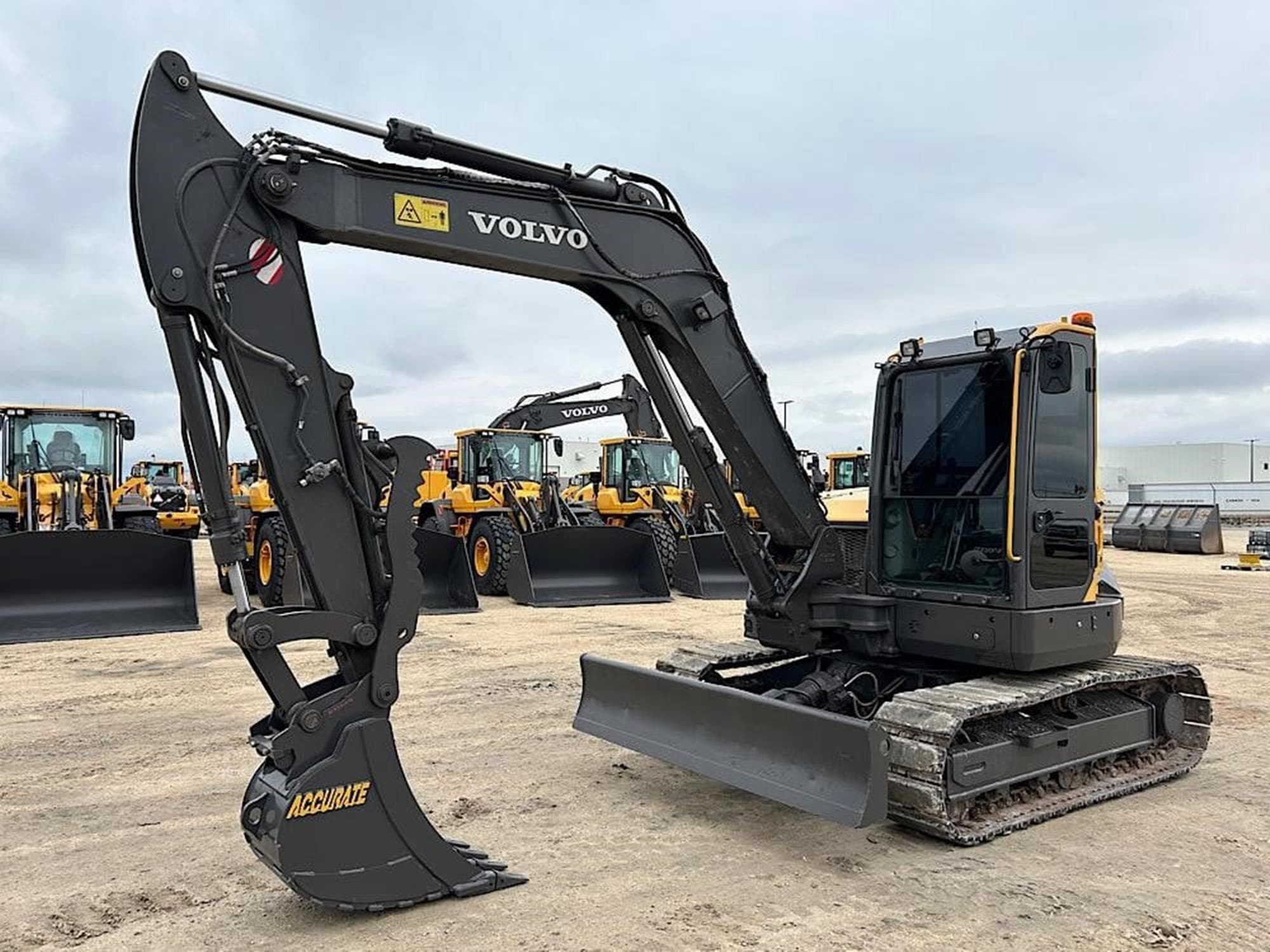 VOLVO ECR88D PRO sJAHk6A.jpeg