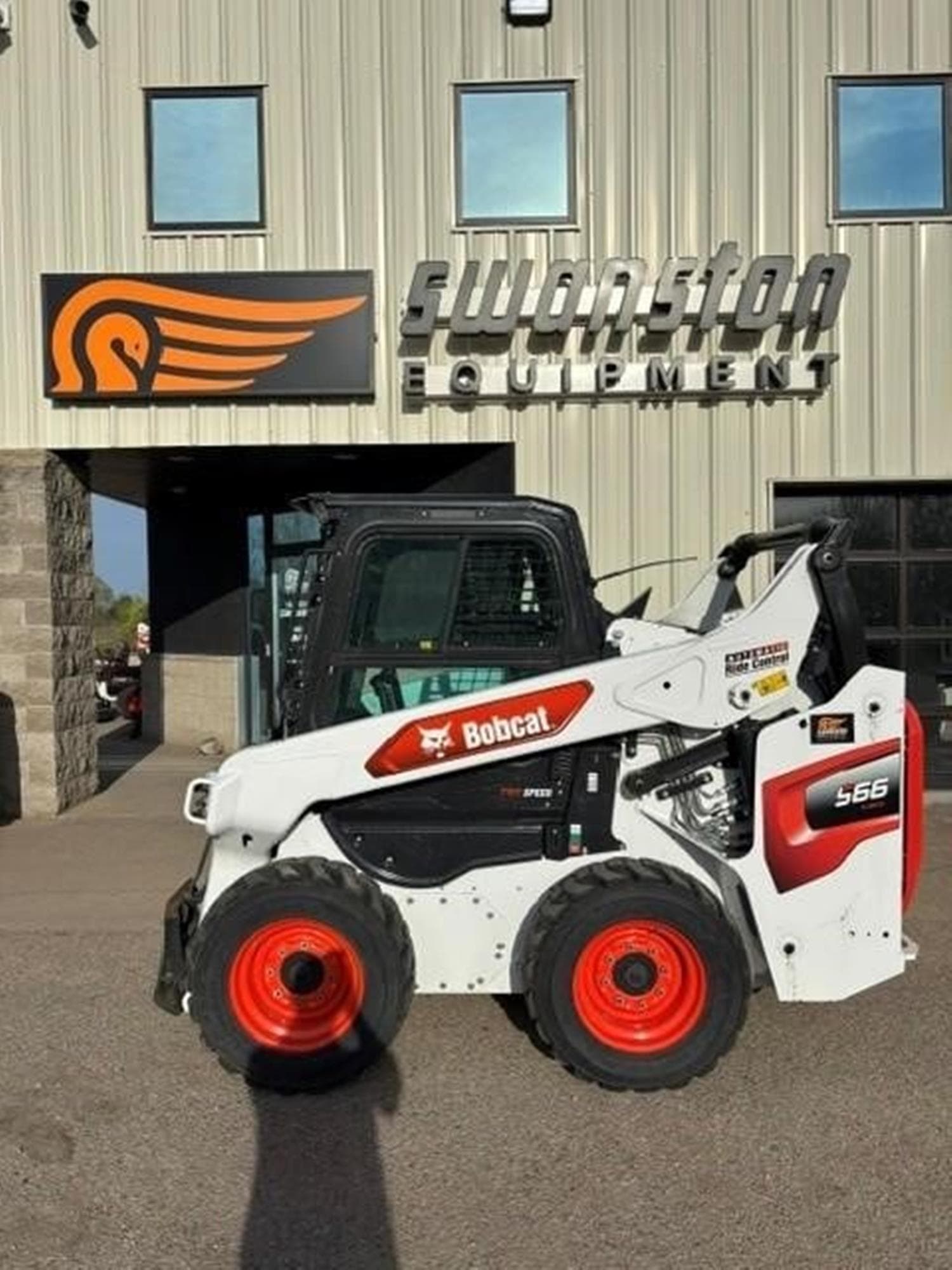BOBCAT S66 ppBUPAo.jpeg