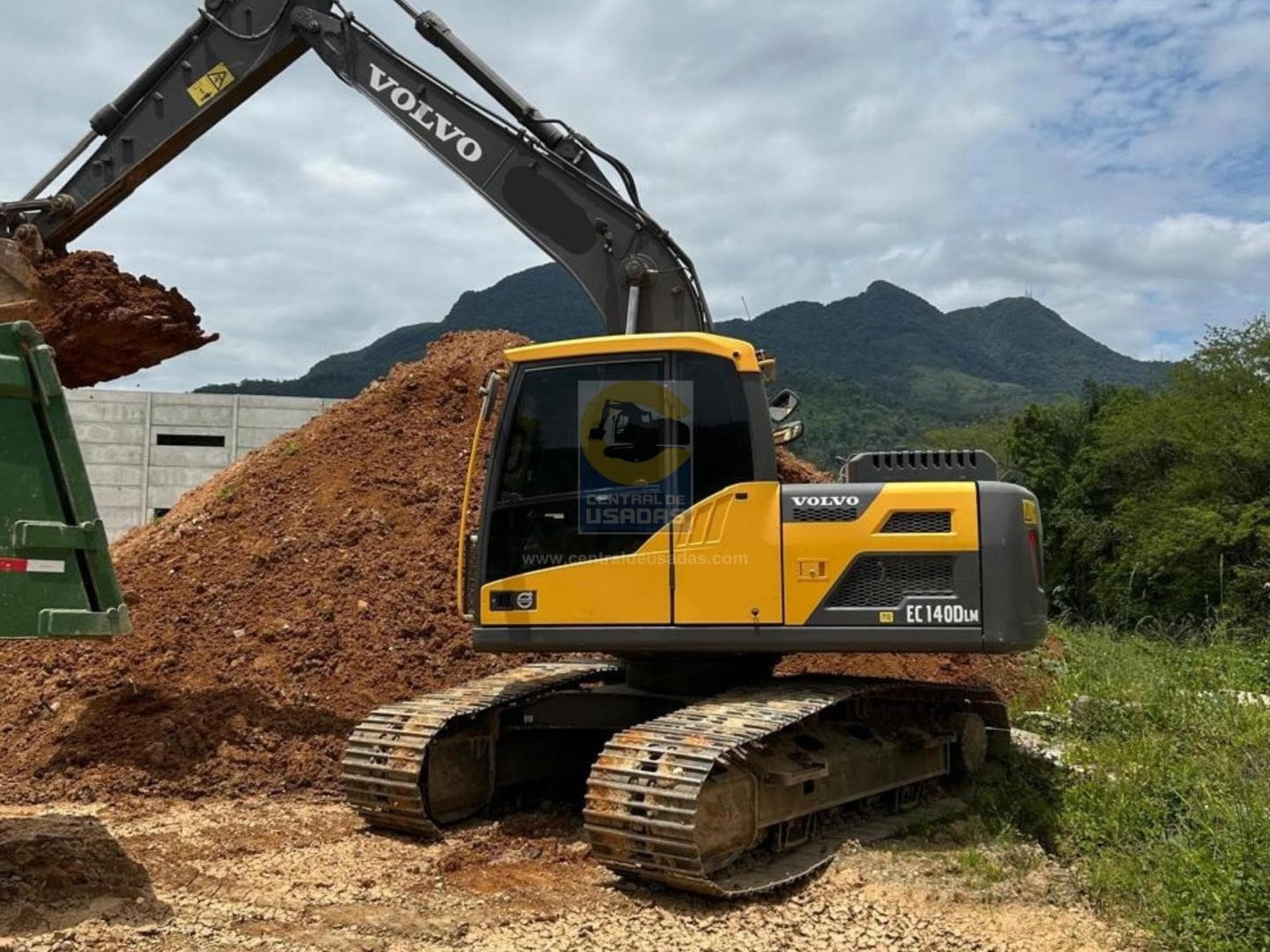 VOLVO EC140DLM sbP8bOH.jpeg