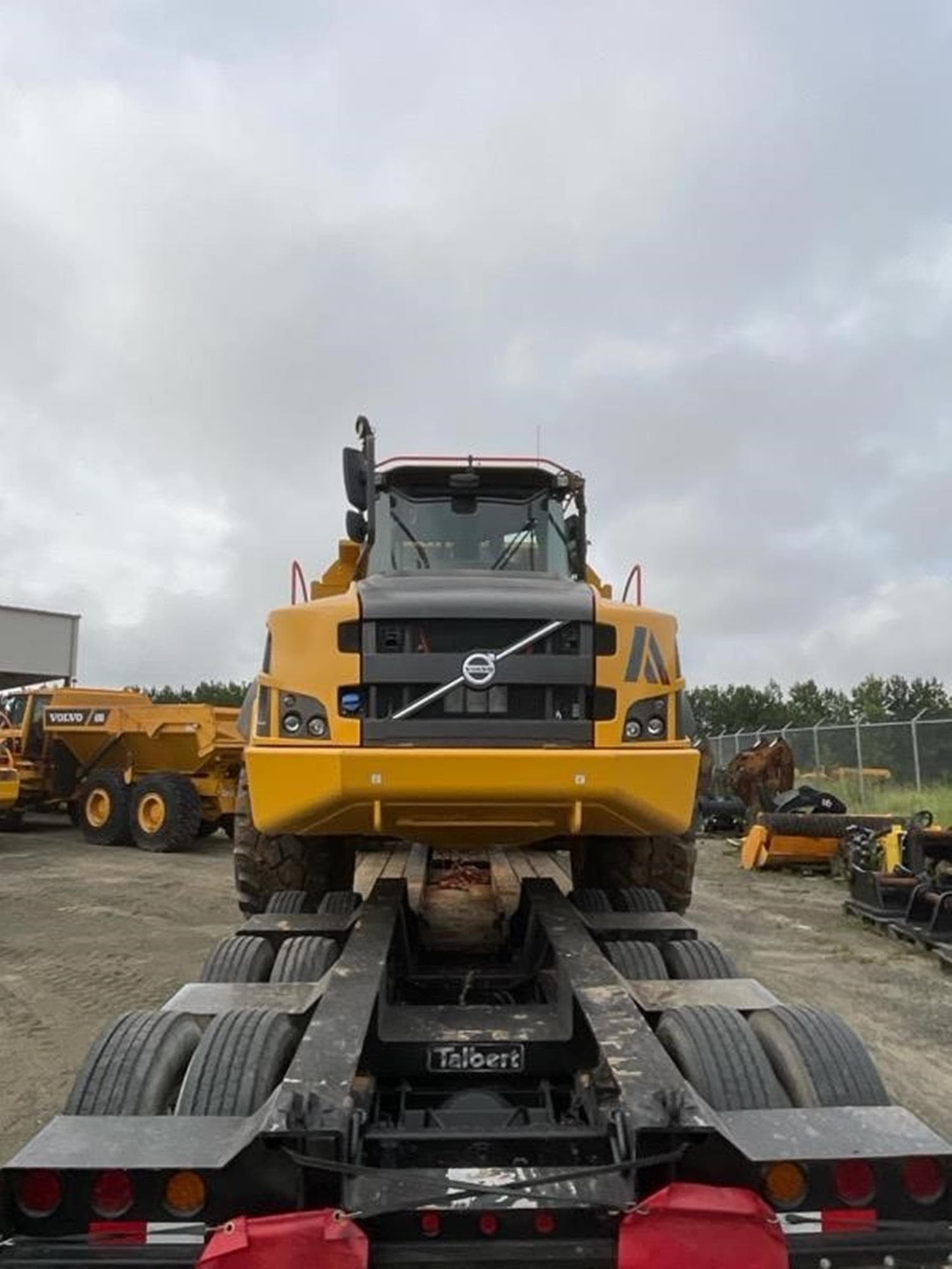 VOLVO A40G Q69brfT.jpeg