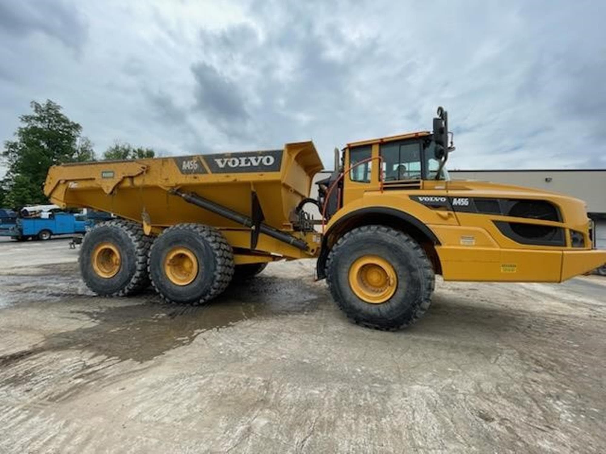 VOLVO A45G mNxIf5l.jpeg