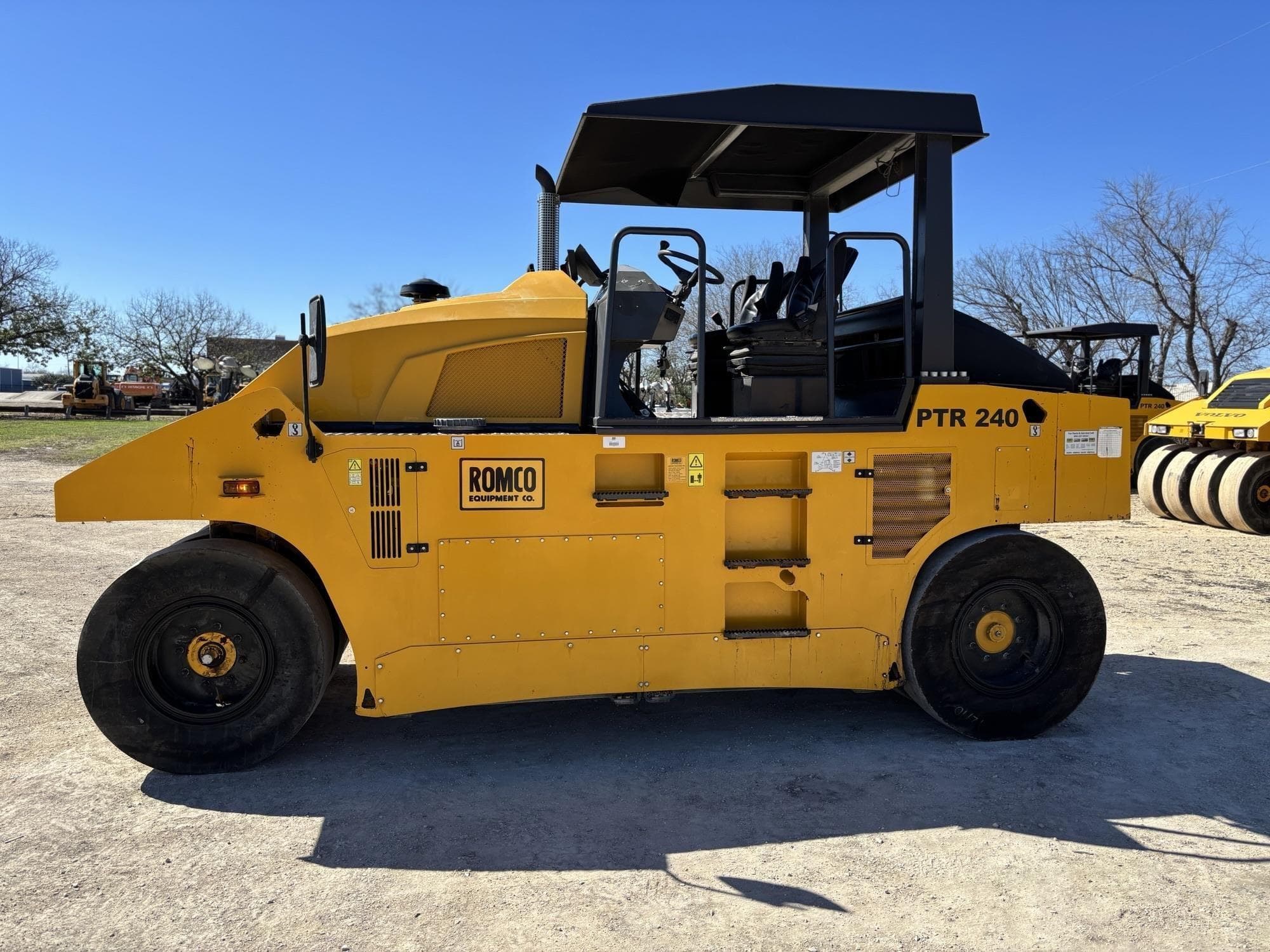 VOLVO PTR240 dn9UoyW.jpeg