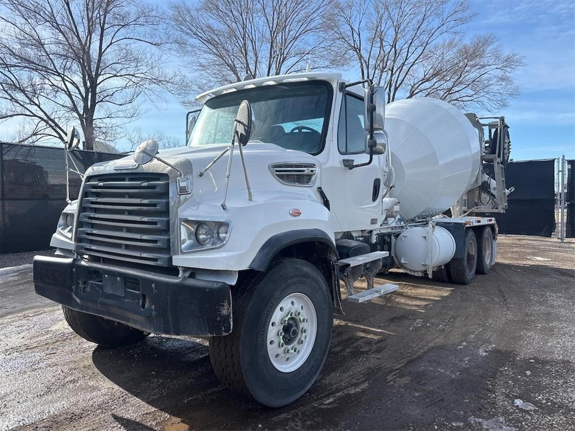 FREIGHTLINER 114SD F3YA%2f.jpeg