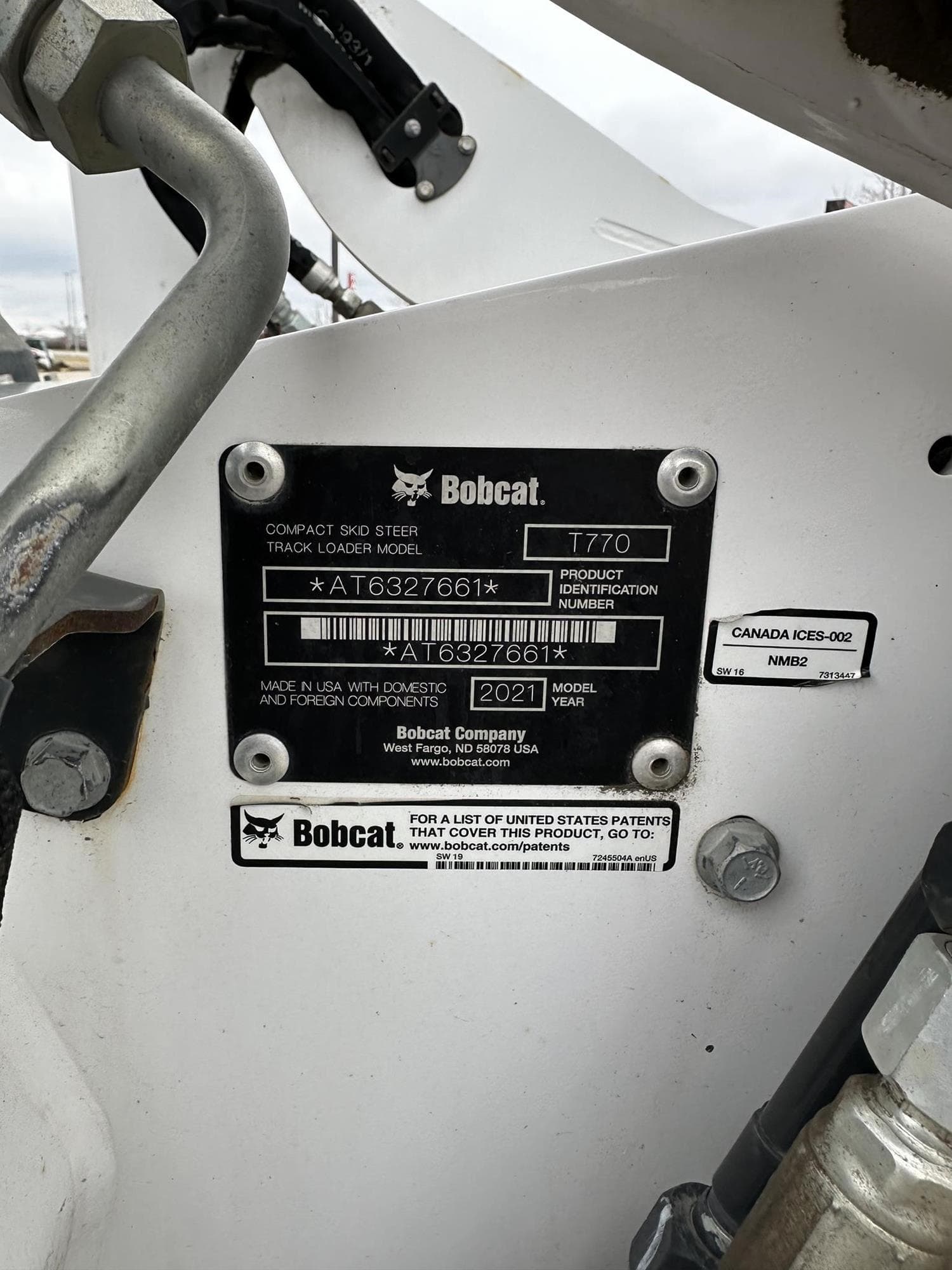 BOBCAT T770 2NT7tCQ.jpeg