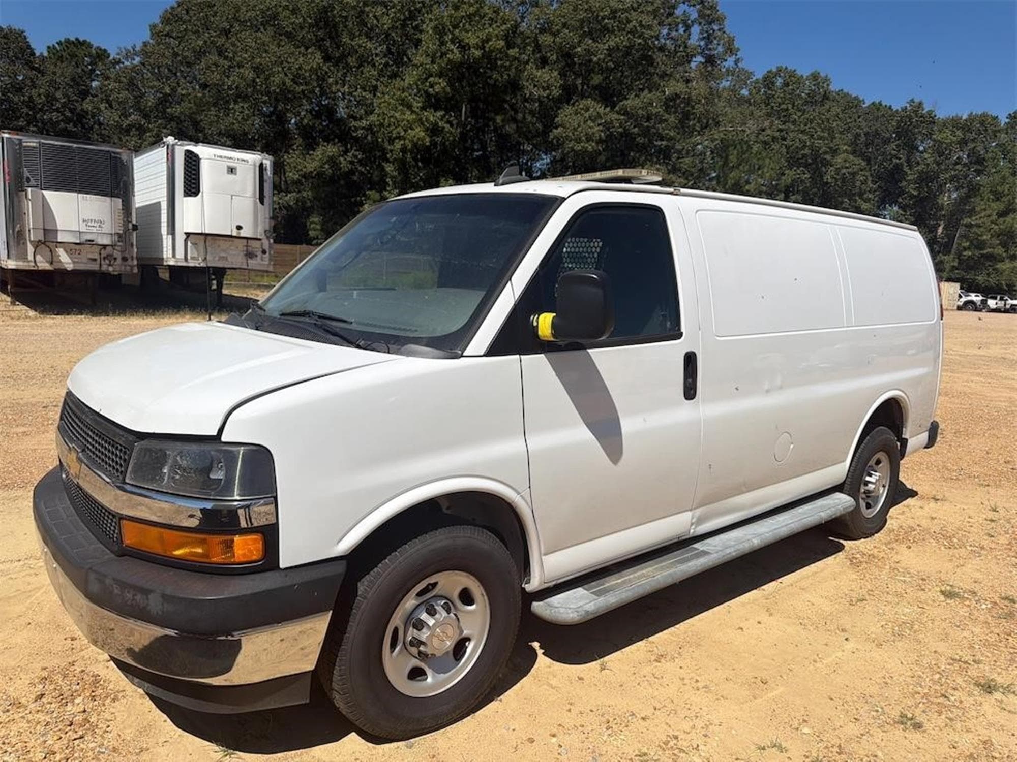 CHEVROLET 2500 c1iyKSY.jpeg