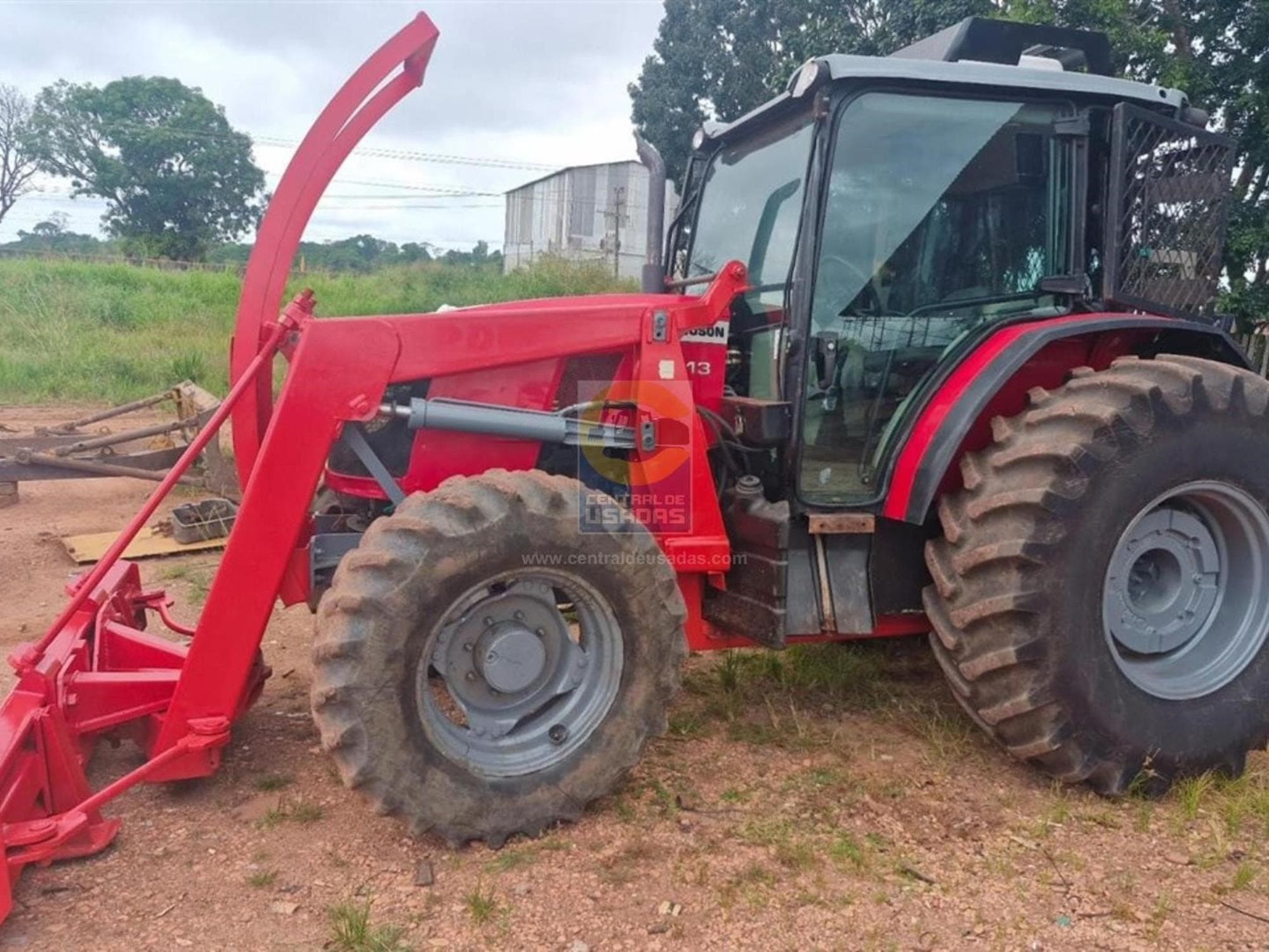 MASSEY FERGUSON 6713 tp6pFG0.jpeg