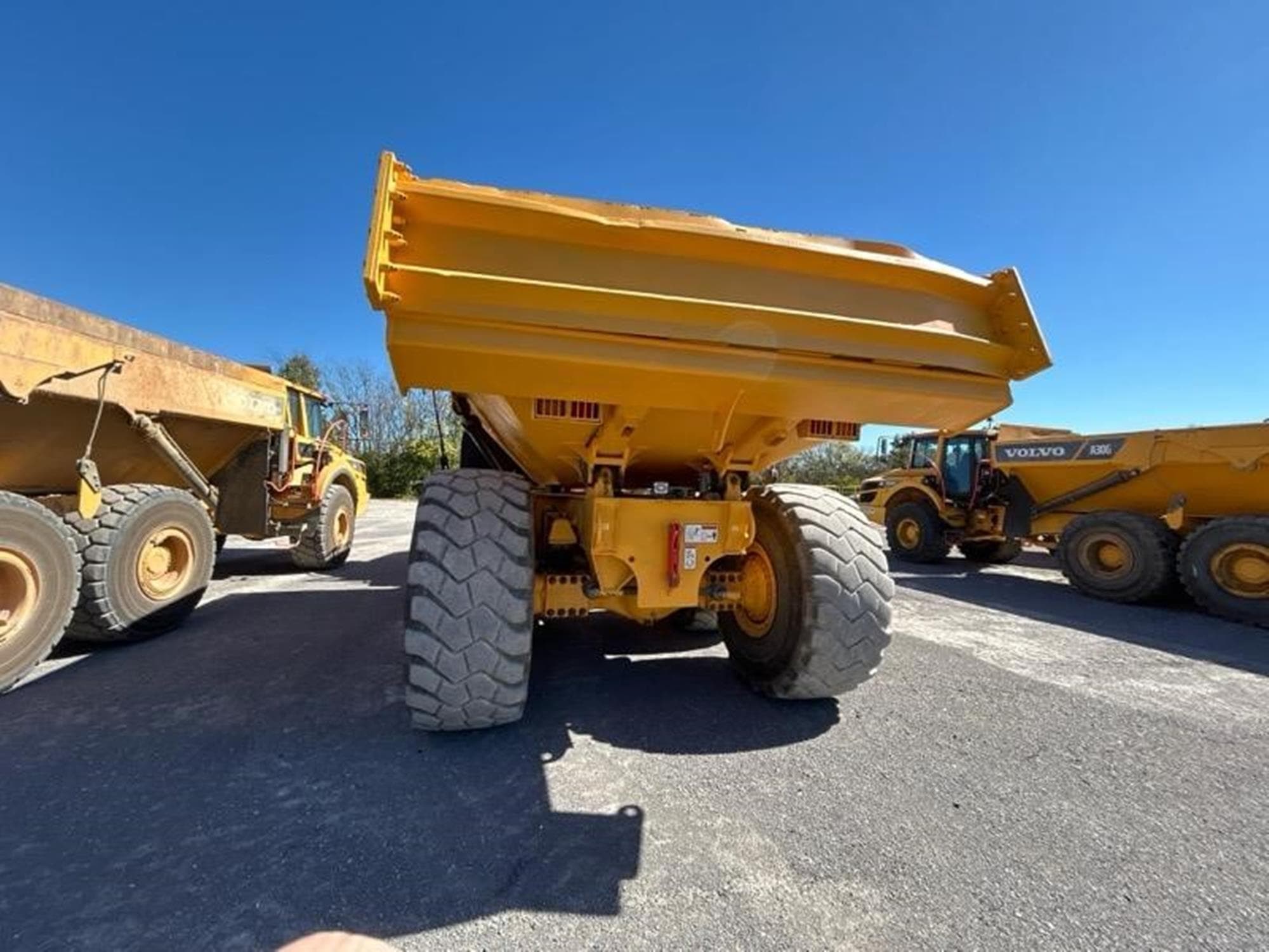 VOLVO A45G CjUOyht.jpeg