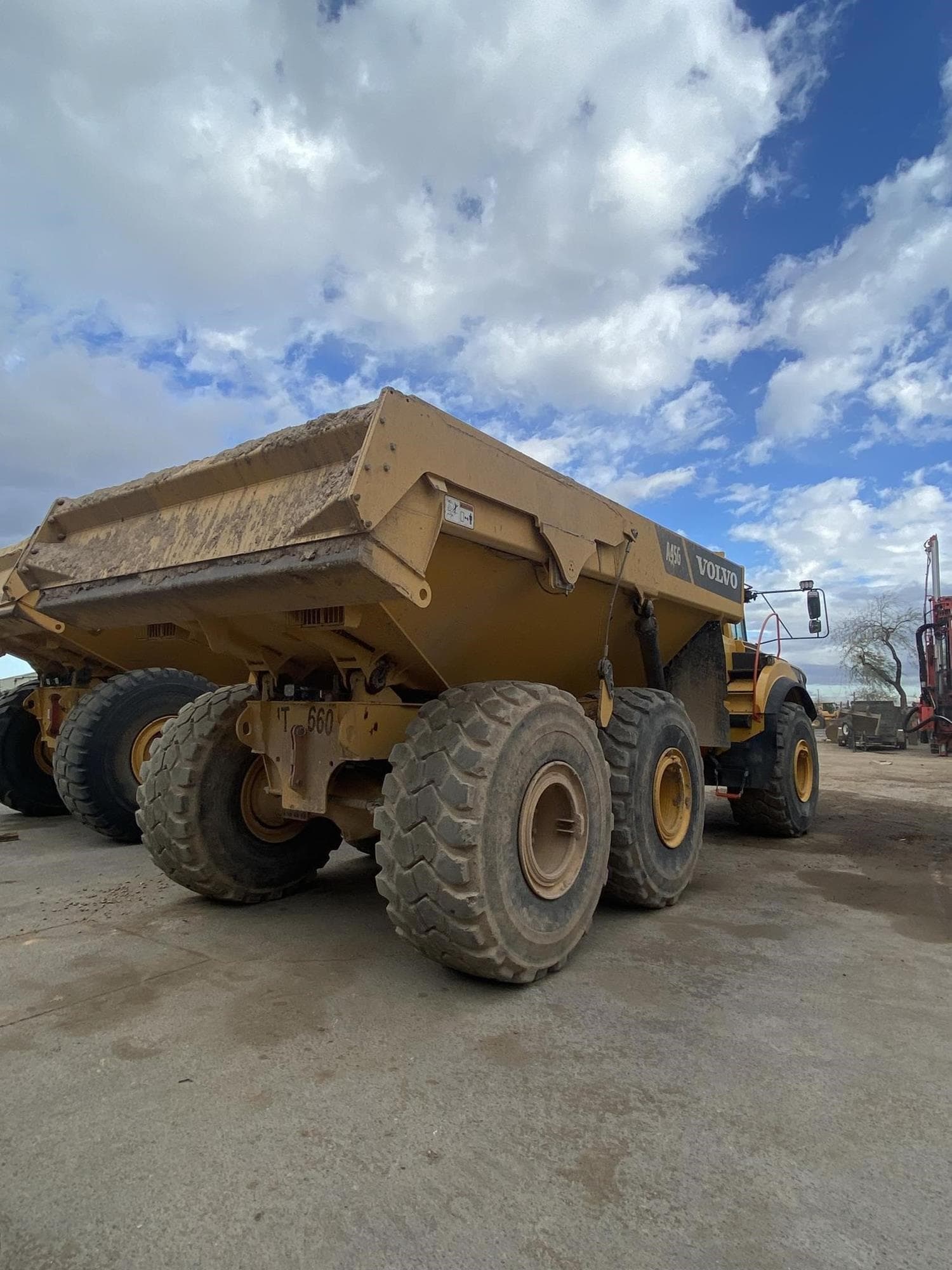 VOLVO A45G Q2SYJbd.jpeg