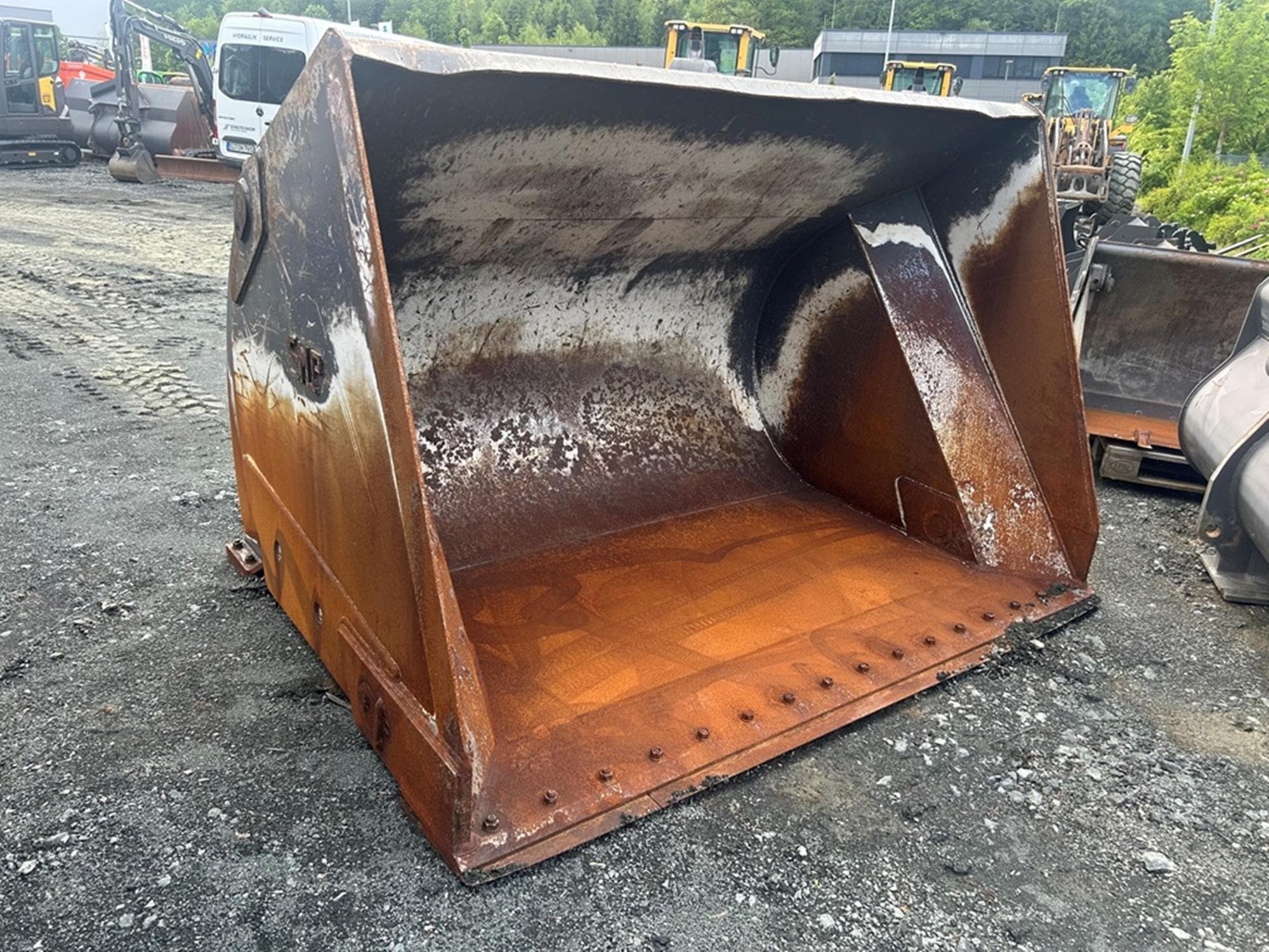 SMP HKS2500-2015.1.jpg