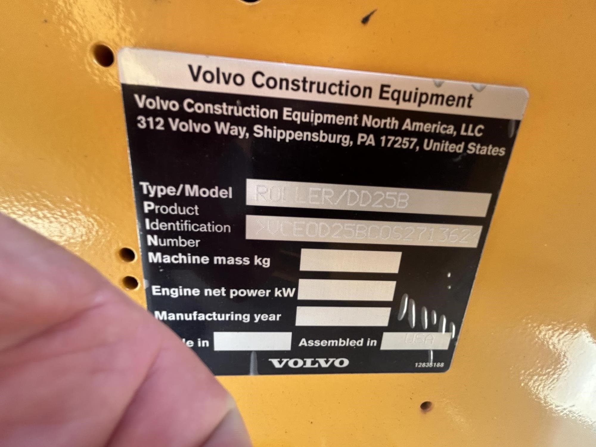 VOLVO DD25B D2Y%2bB.jpeg