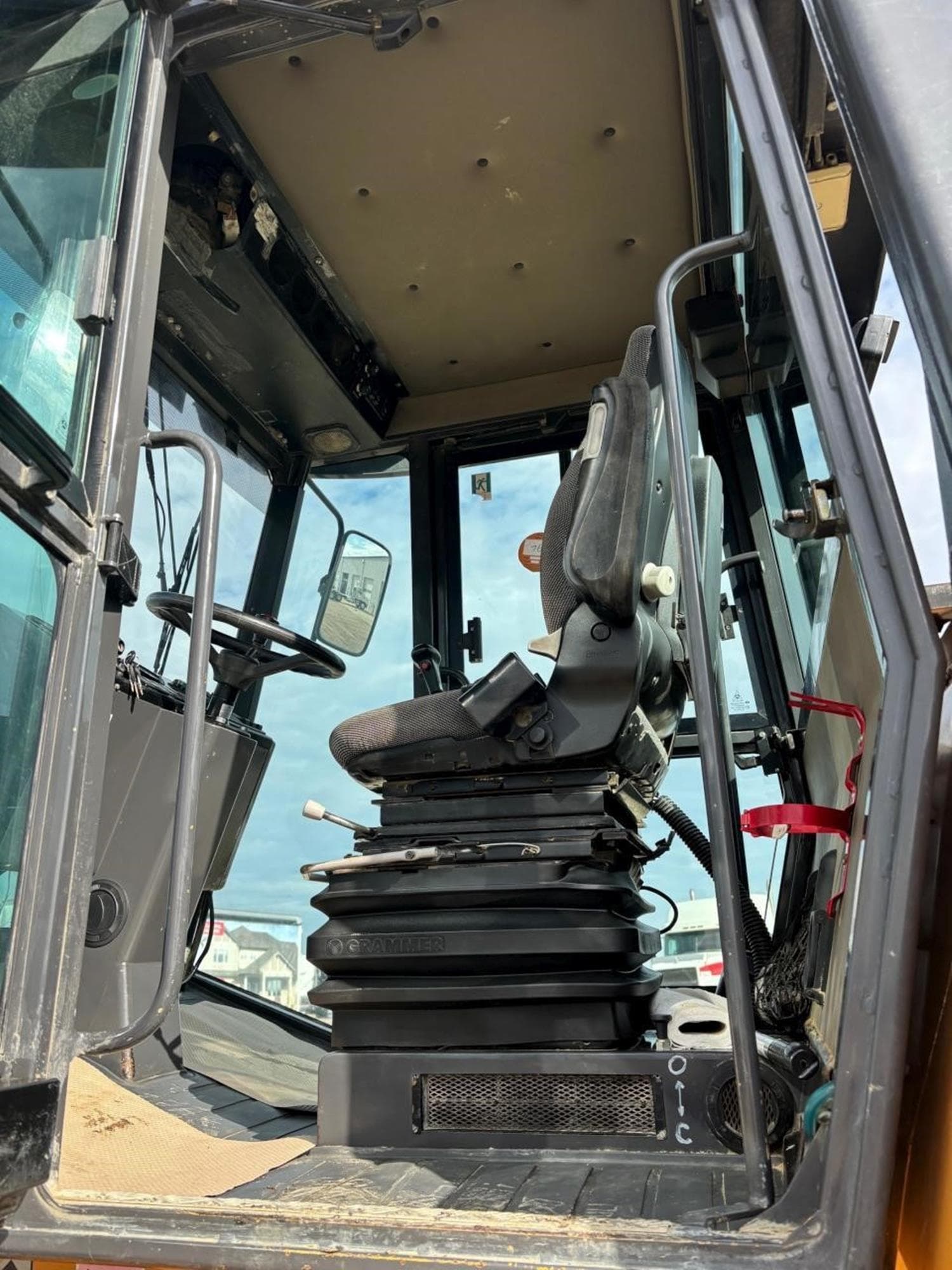 CASE SV212 m950kdx.jpeg