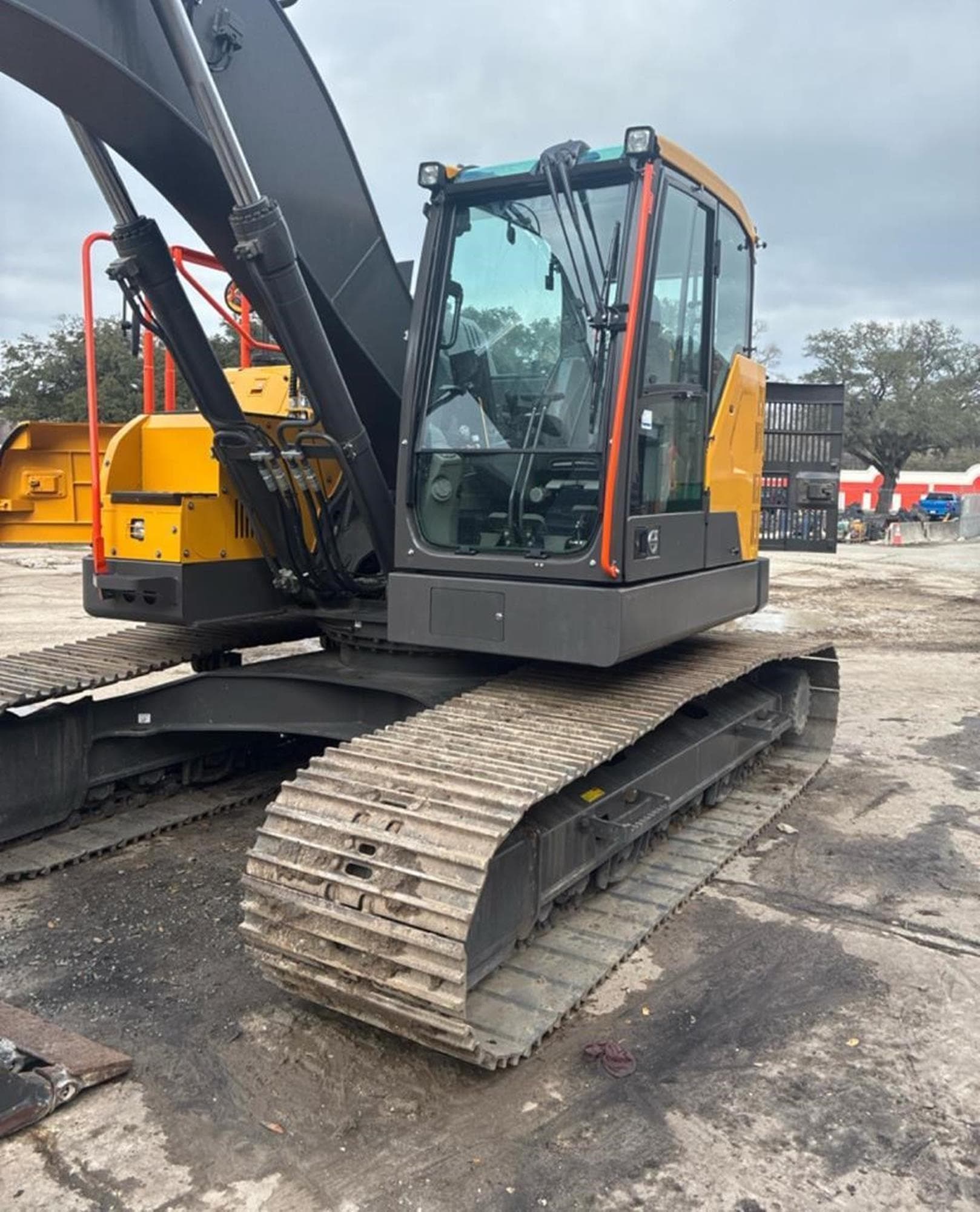 VOLVO ECR235EL %2bZTPa.jpeg