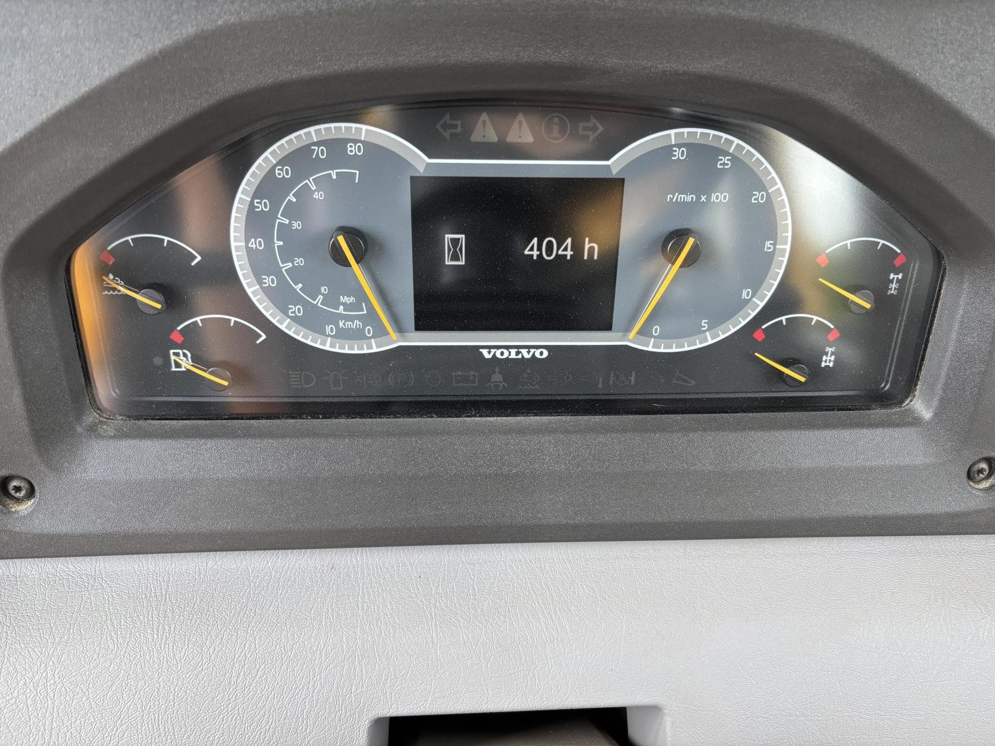 VOLVO A40G 2b6imIg.jpeg