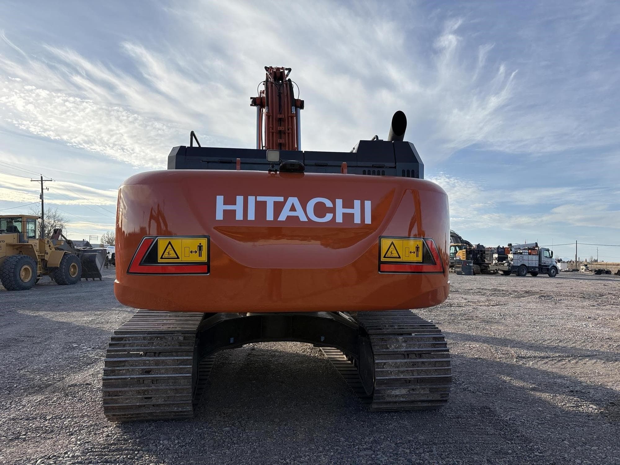 HITACHI ZX350 LC-6 PNDAPnE.jpeg