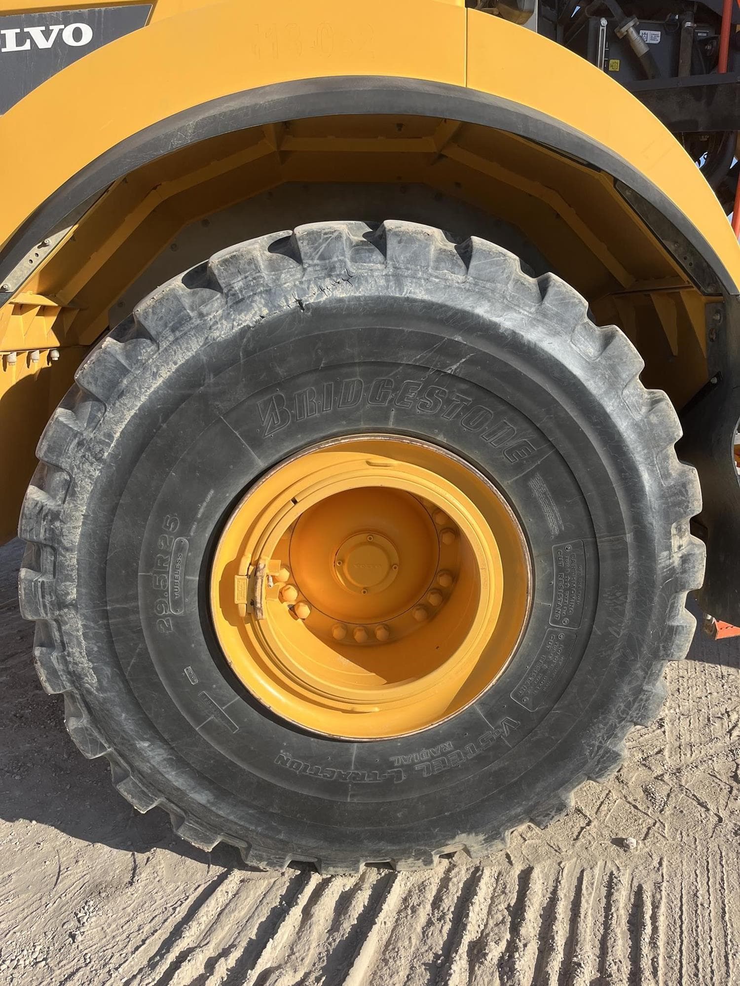 VOLVO A40G W2VvHA5.jpeg