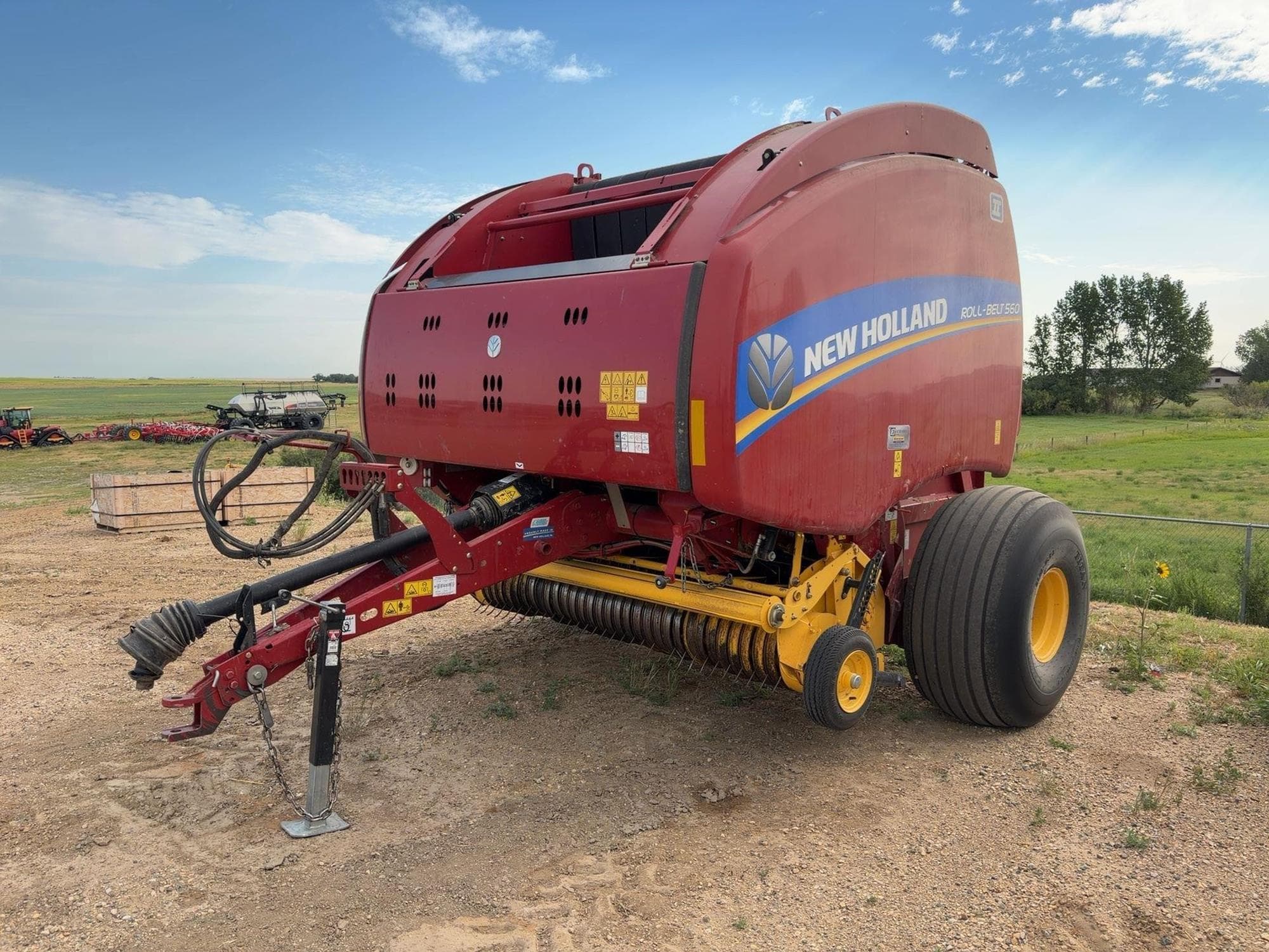NEW HOLLAND ROLL-BELT 560 r%2fpDn.jpeg
