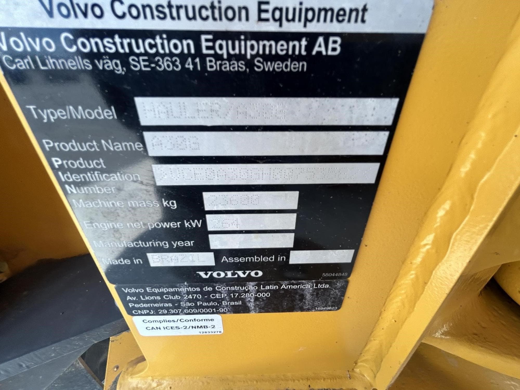 VOLVO A30G jxHxdSR.jpeg