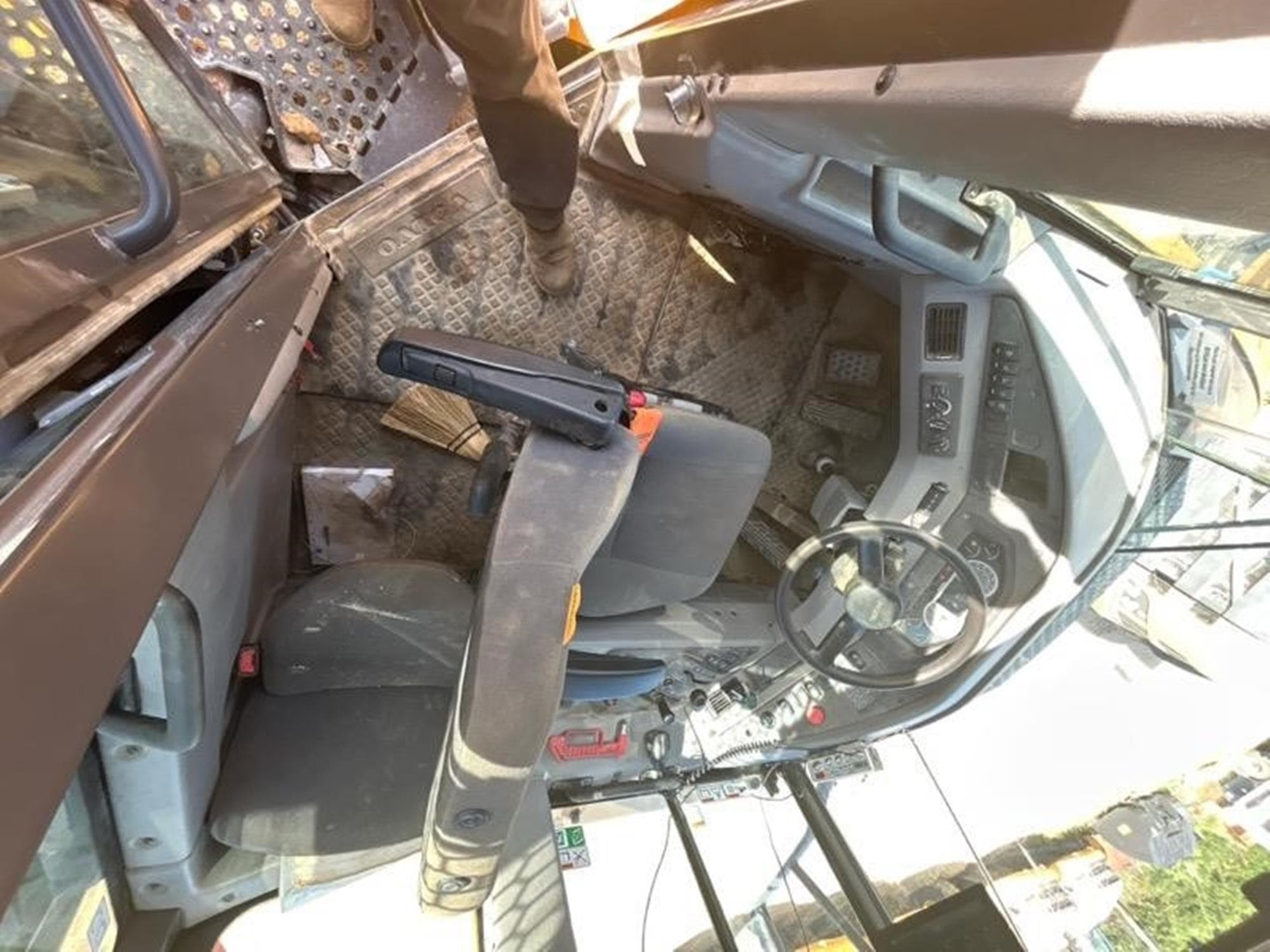 VOLVO A40G bIW%2fZ.jpeg