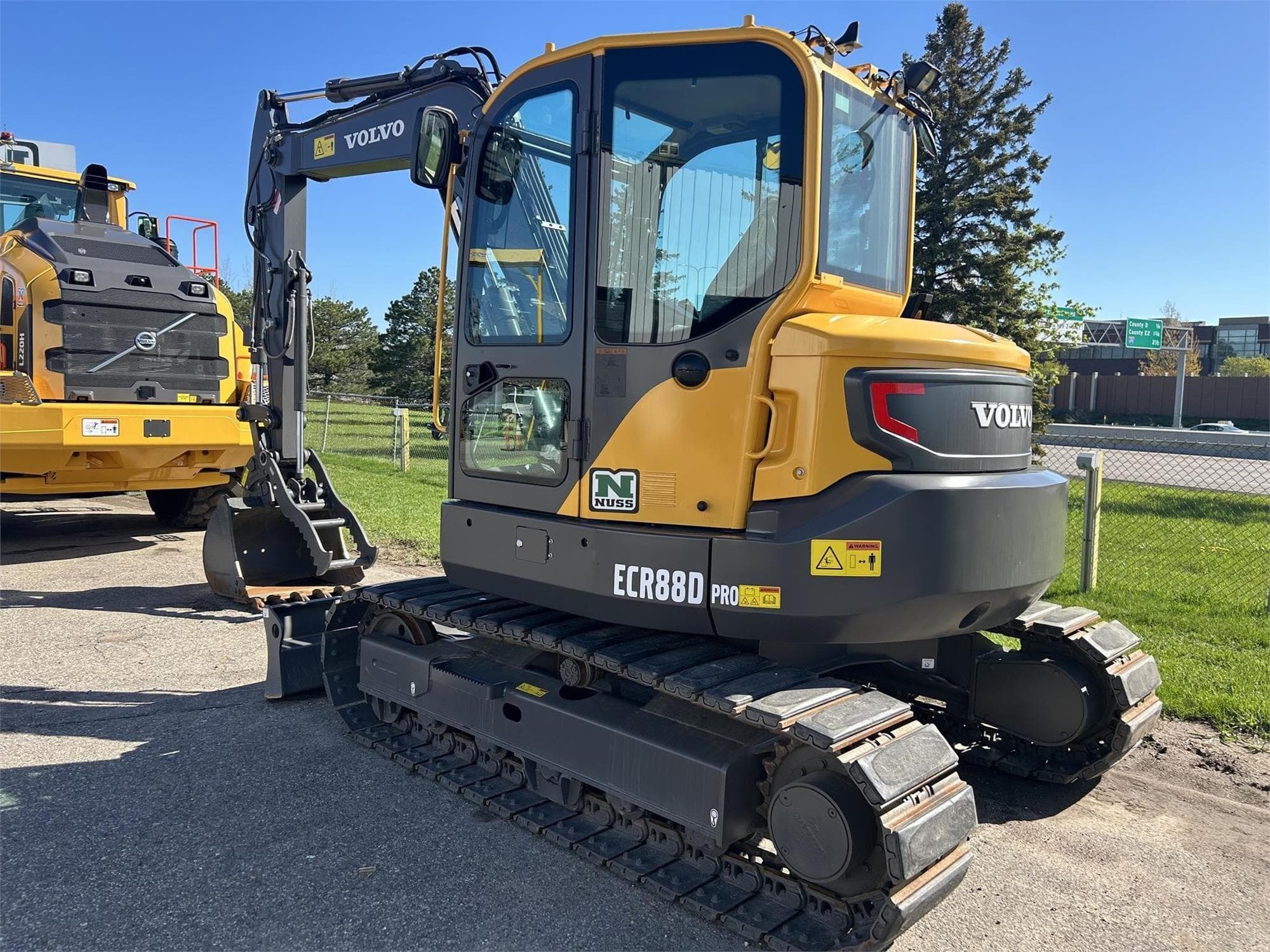 VOLVO ECR88D 8ZBm6hh.jpeg