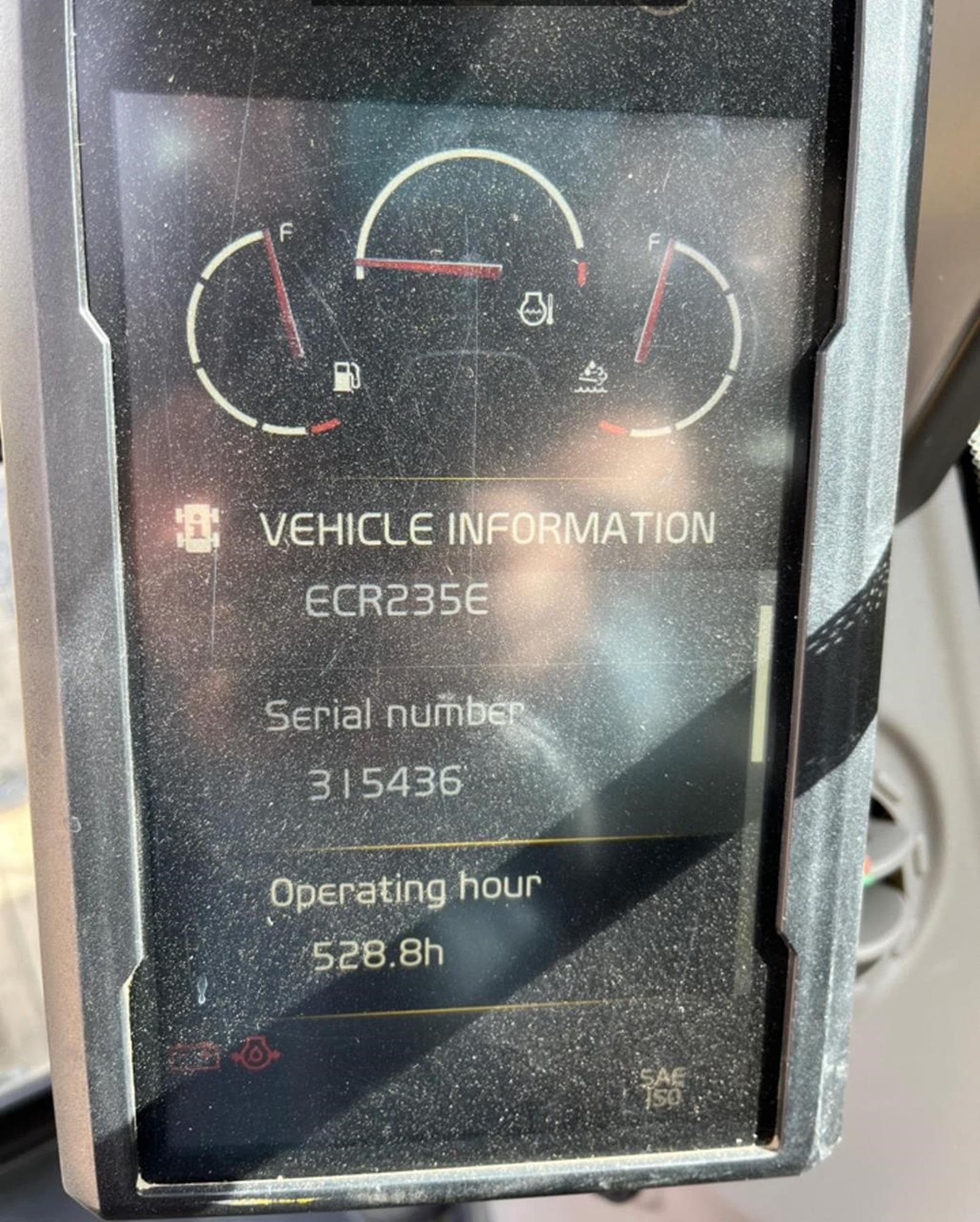 VOLVO ECR235EL D3H9D3J.jpeg