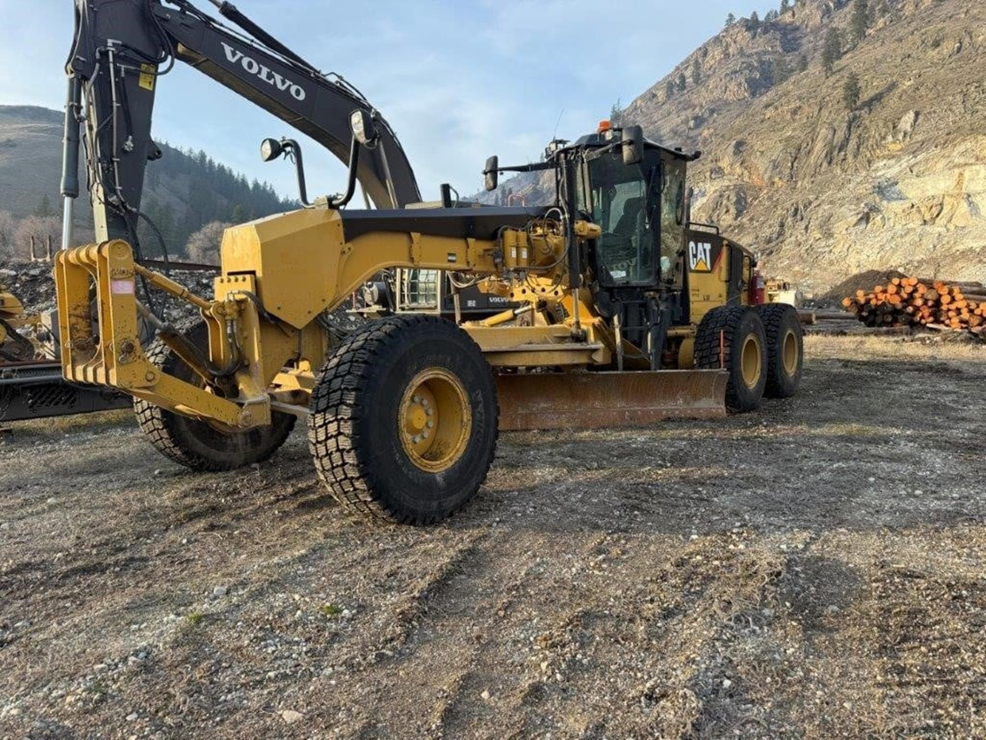 CATERPILLAR 14M WMmaZIw.jpeg