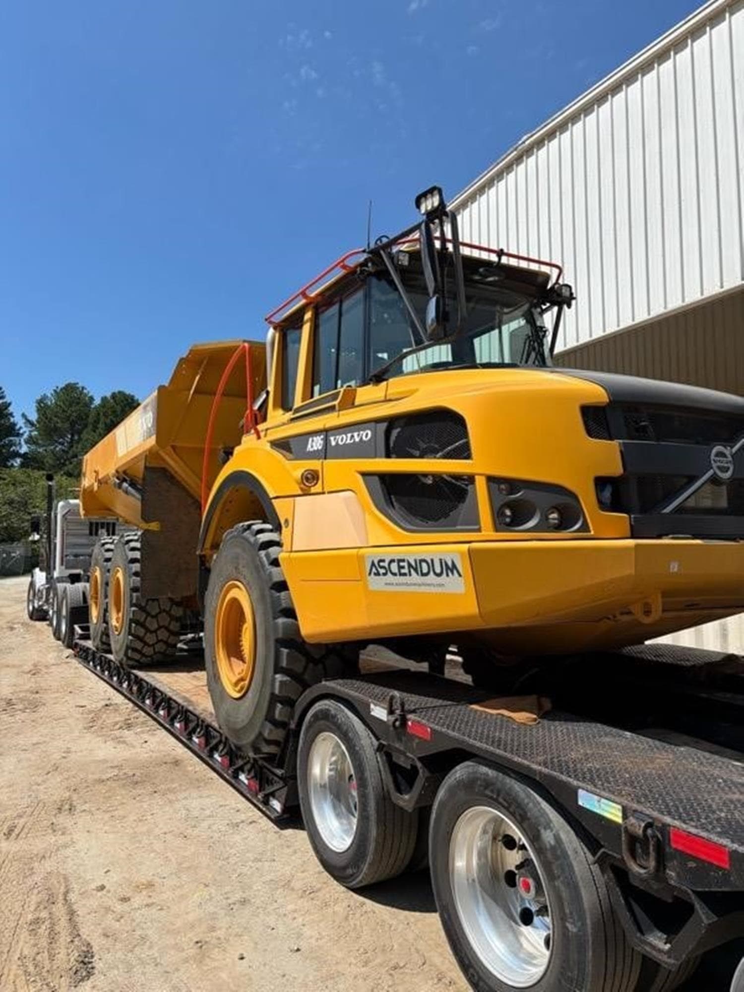 VOLVO A30G 17s%2bY.jpeg