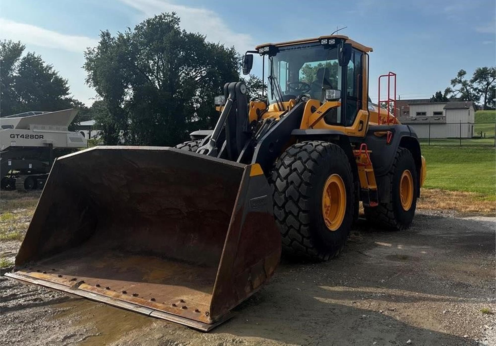 VOLVO L120H 6VmG5aX.jpeg