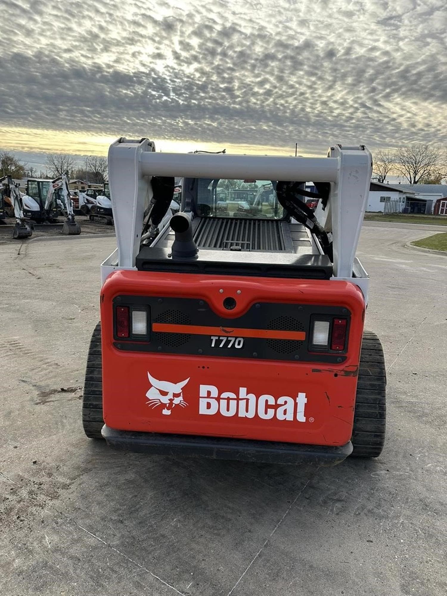 BOBCAT T770 MIeJ9BH.jpeg