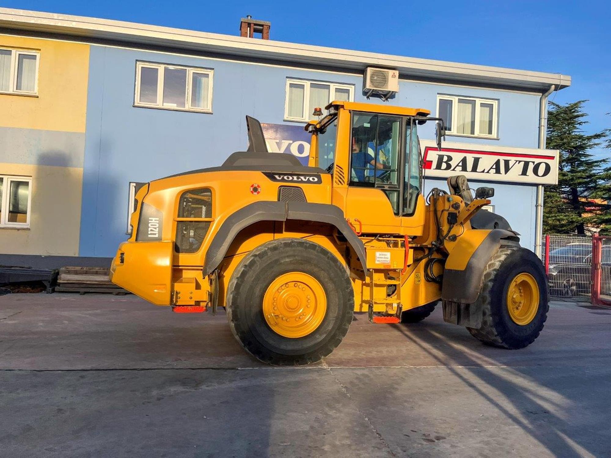 Volvo_L120H_16113_2018._20.JPG