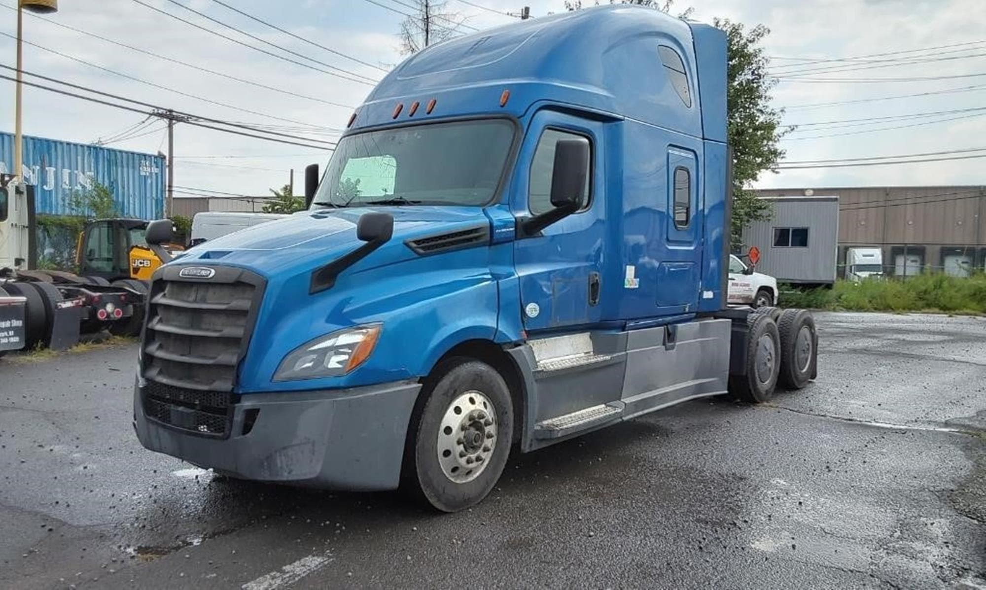 FREIGHTLINER CASCADIA 126 0XWum8W.jpeg