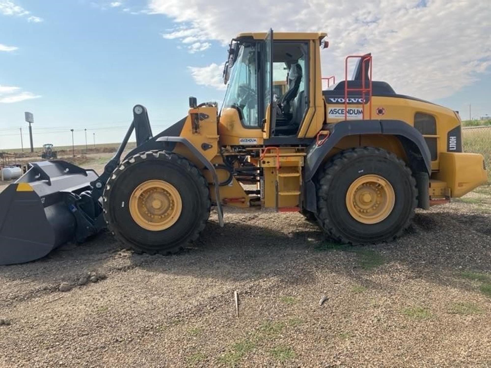 VOLVO L110H cNbmVoA.jpeg