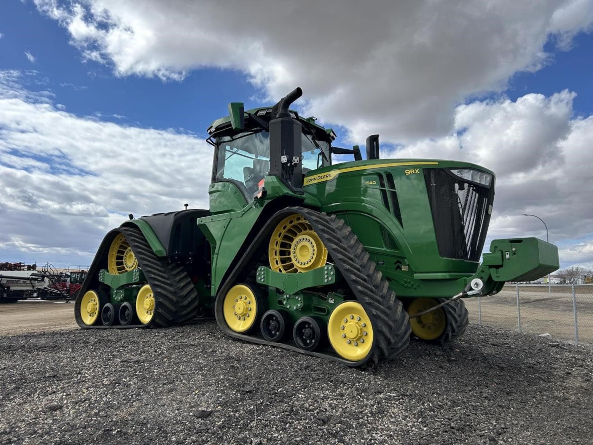 JOHN DEERE 9RX 640 gIkWZic.jpeg