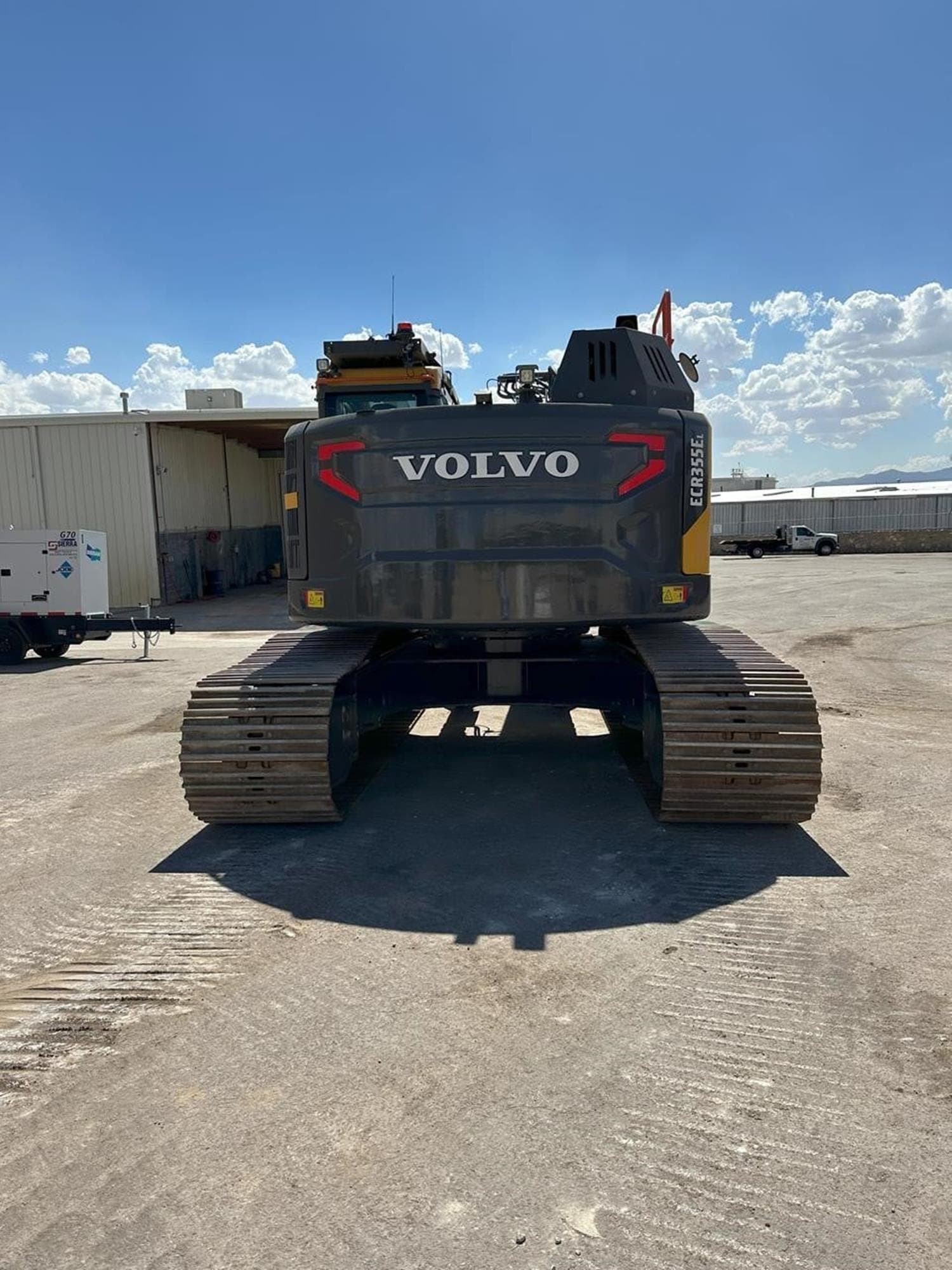 VOLVO ECR355EL EwIecVN.jpeg