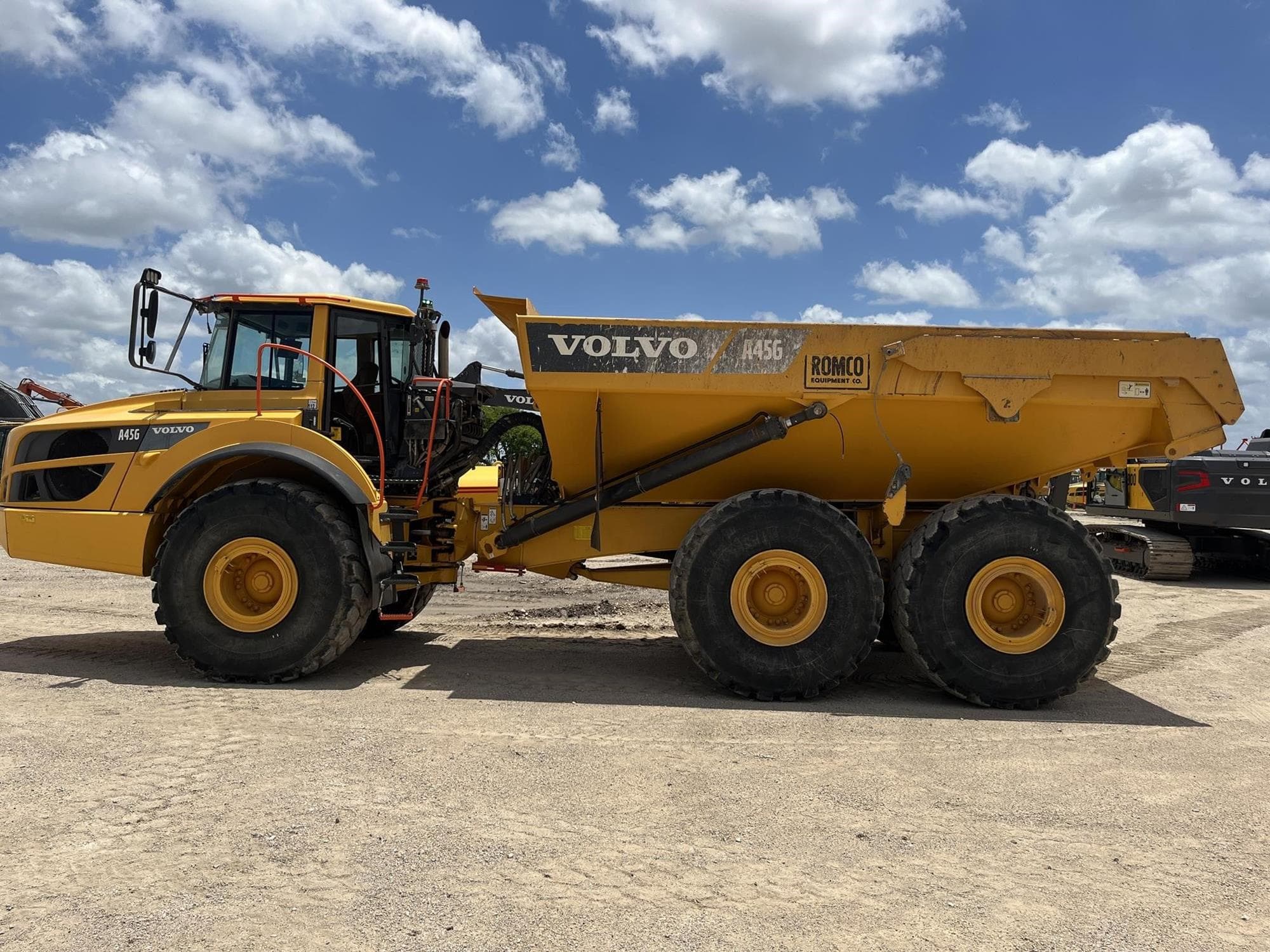 VOLVO A45G phn9qH8.jpeg